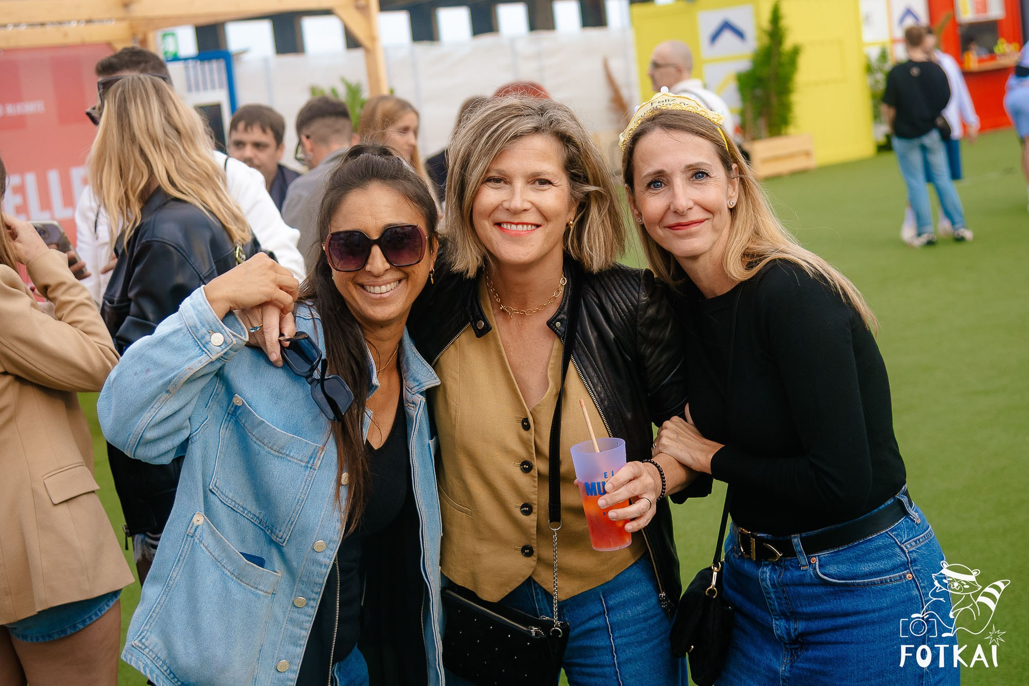 Cariña La Fiesta 2.0 — Fotos del evento en El Muelle Live, Alicante, 2026 | FOTKAI