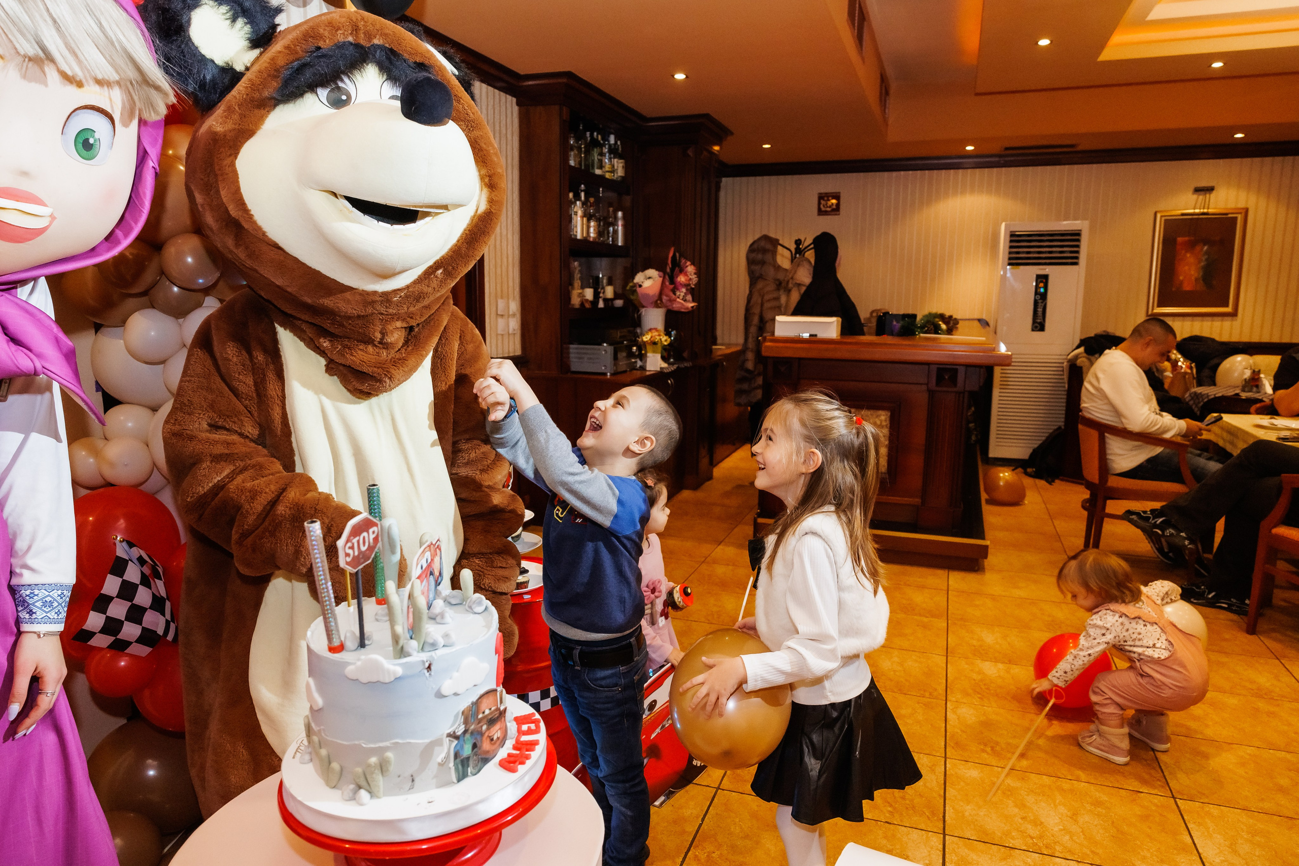 Честит Рожден Ден. Фотограф Ирина Йотова