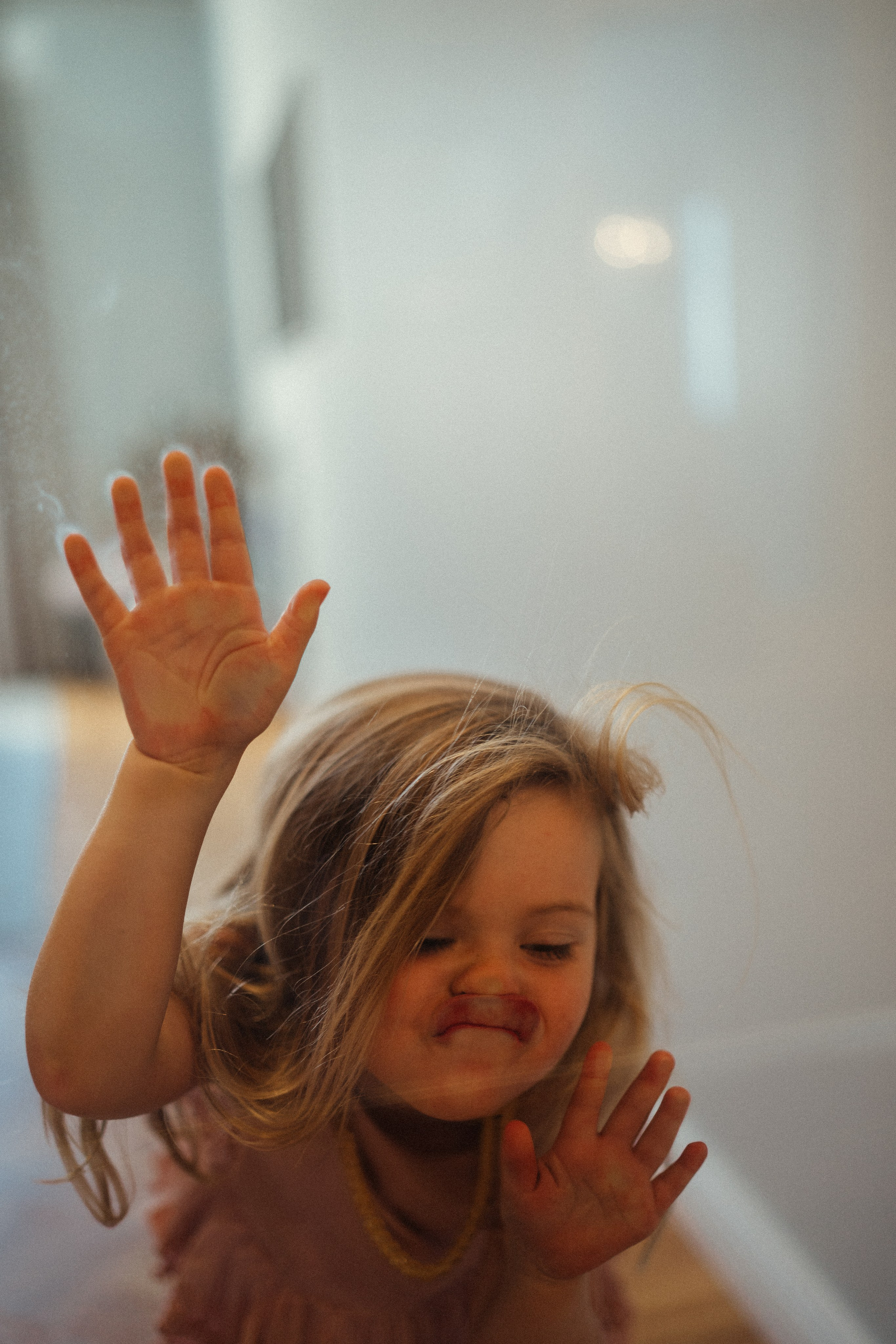 L&H. Wedding and potrait photographer in Helsinki Vickan O