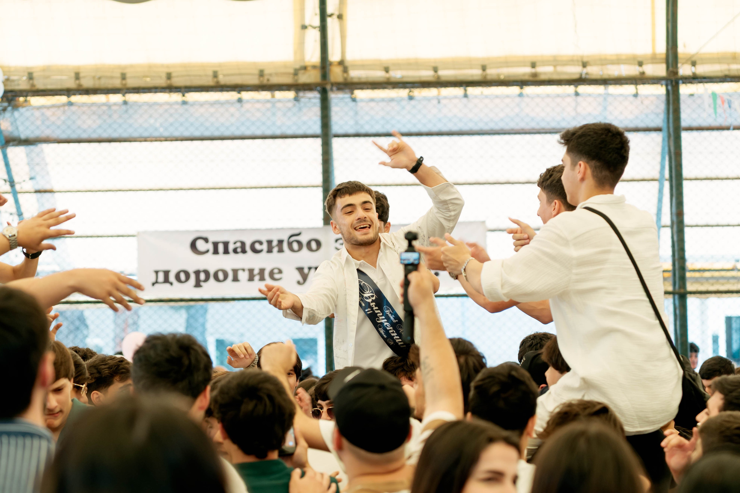 Son zəng. Fotoqraf Vəli Məmmədov