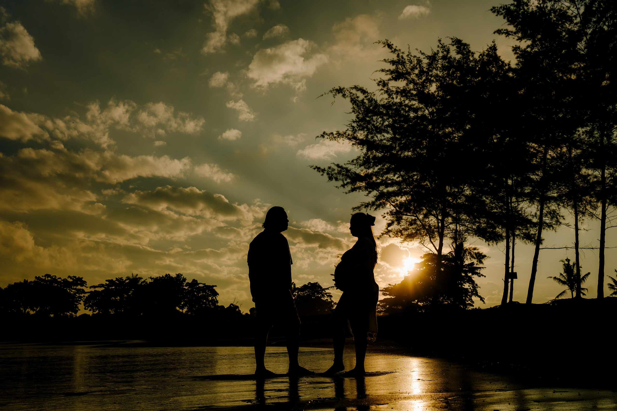 Maternity Photoshoot in Bali. Female Photographer in Bali
