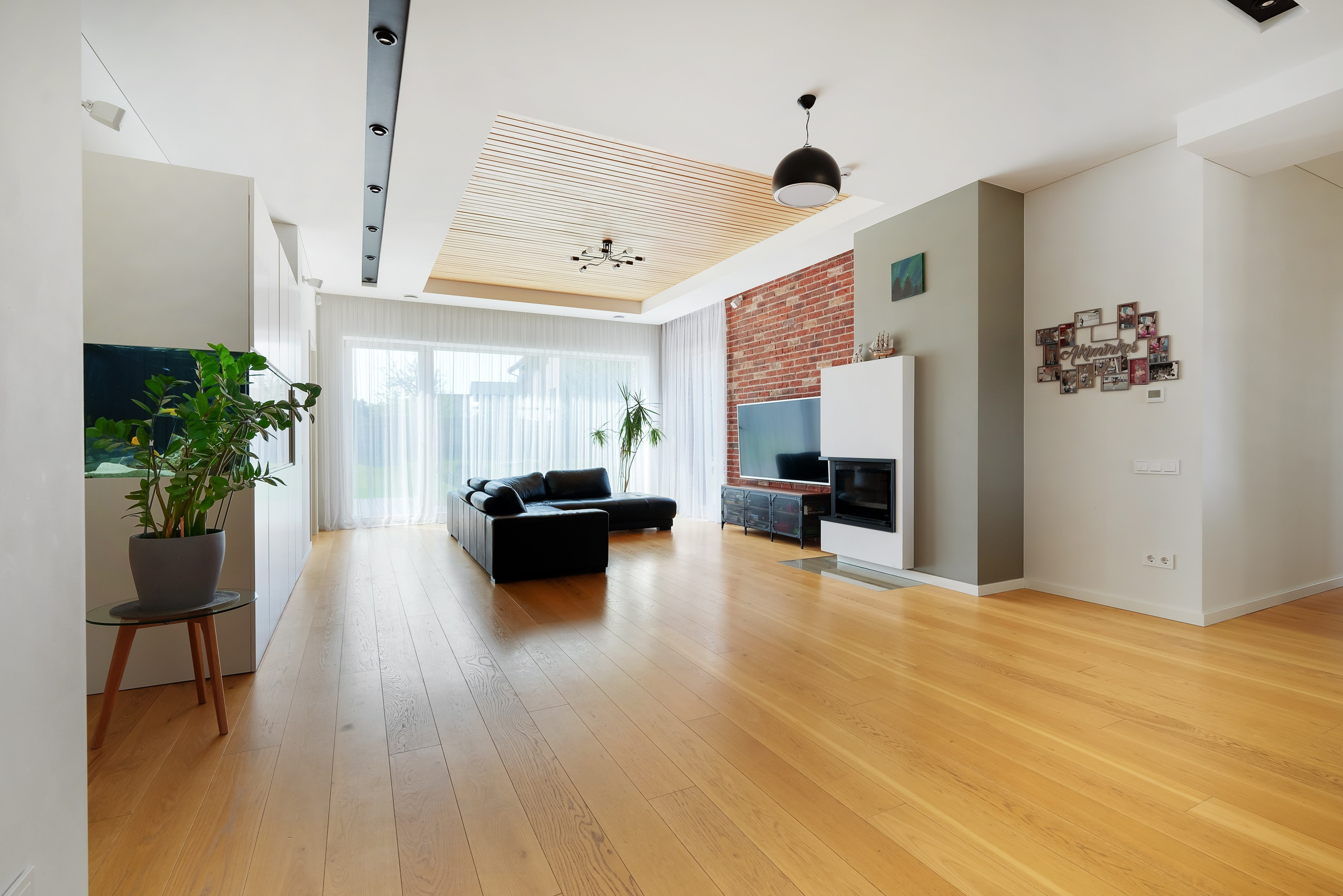 Riešė, namas. Elina Sapiega fotografė Vilniuje