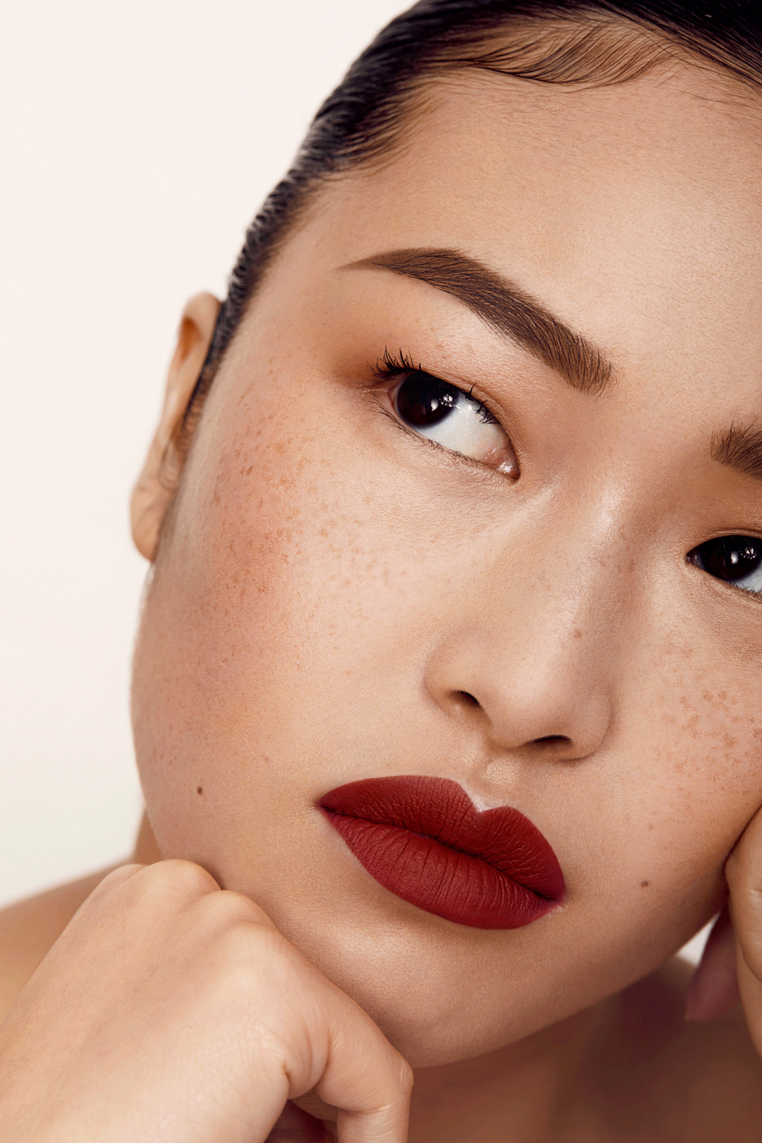 BEAUTY. Beauty, Fashion and Editorial Retoucher