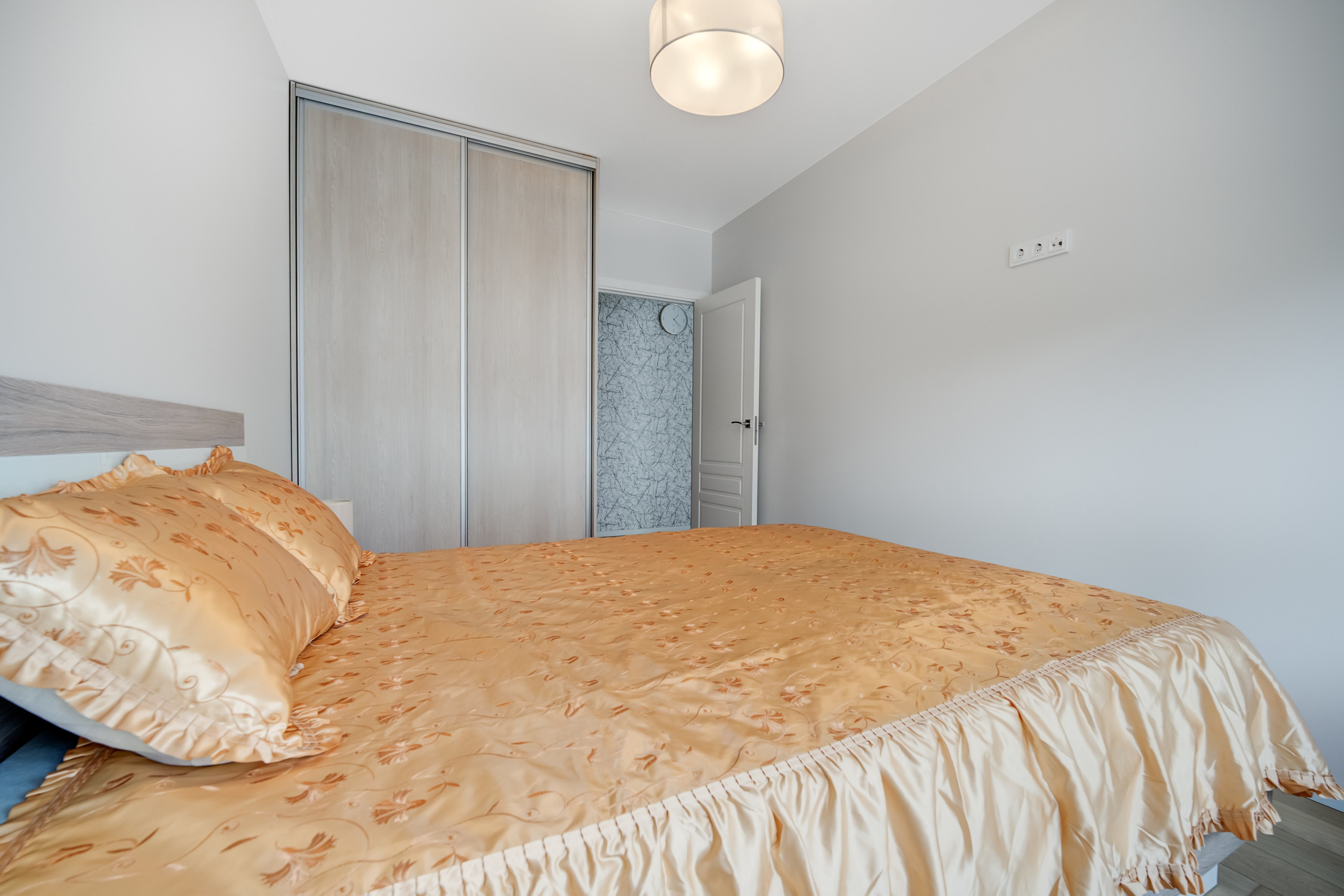 Katkaus g. 2 °C. Elina Sapiega fotografė Vilniuje