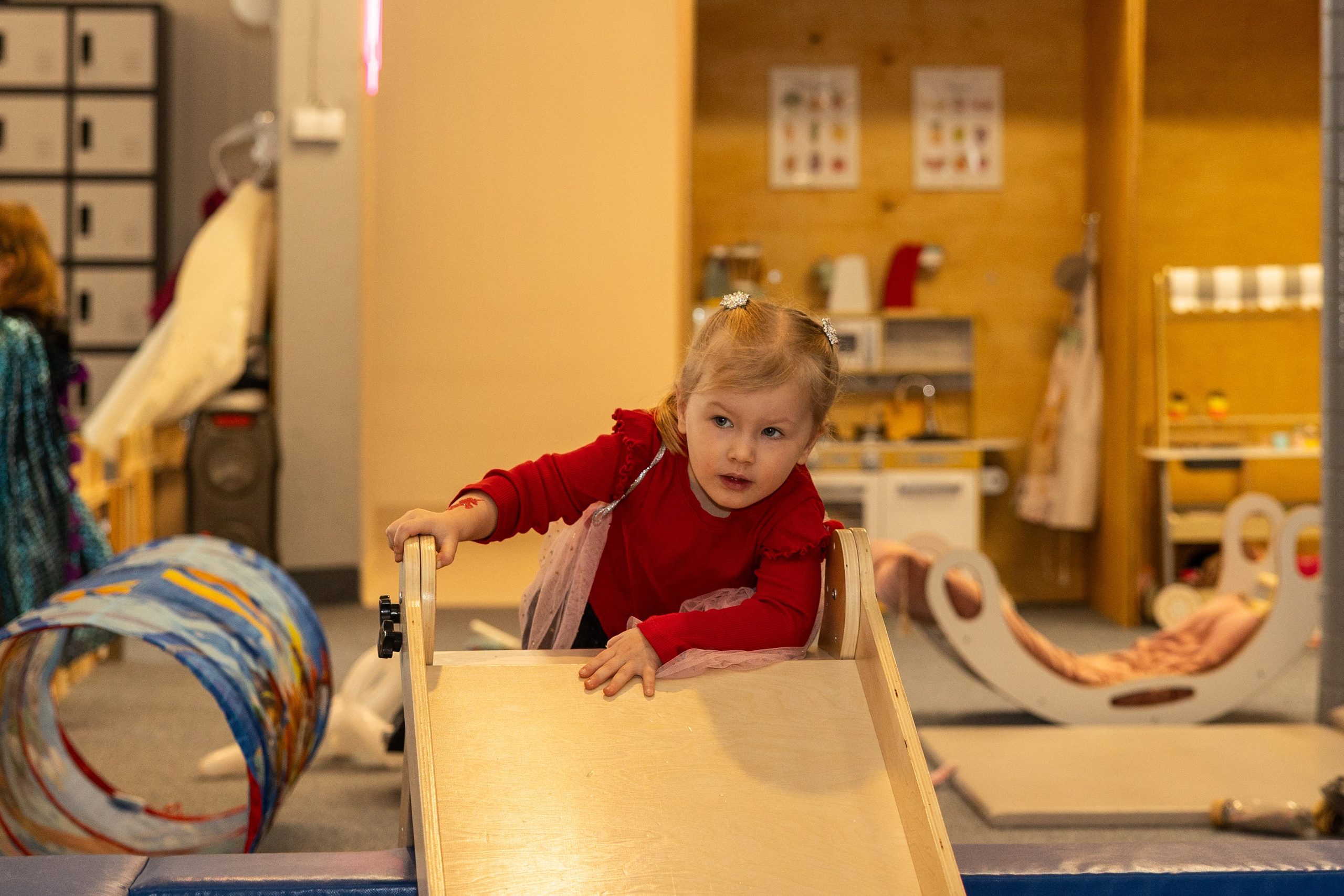 День рождения Артёма 24 января 2026 года. Семейный и детский фотограф в Варшаве Мила Бобровская