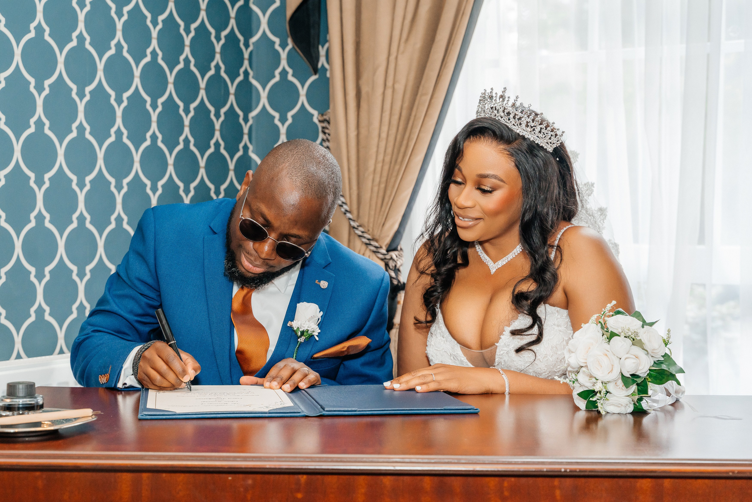 wedding photographer in Canterbury, Wellington House wedding photography, Wellington House wedding ceremony, Wellington House civil marriage, Wellington House inside, Wellington House wedding, Wellington House civil marriage, Wellington House civil marriage ceremony, свабедная церемония в Wellington House, свадебный фотограф в Canterbury