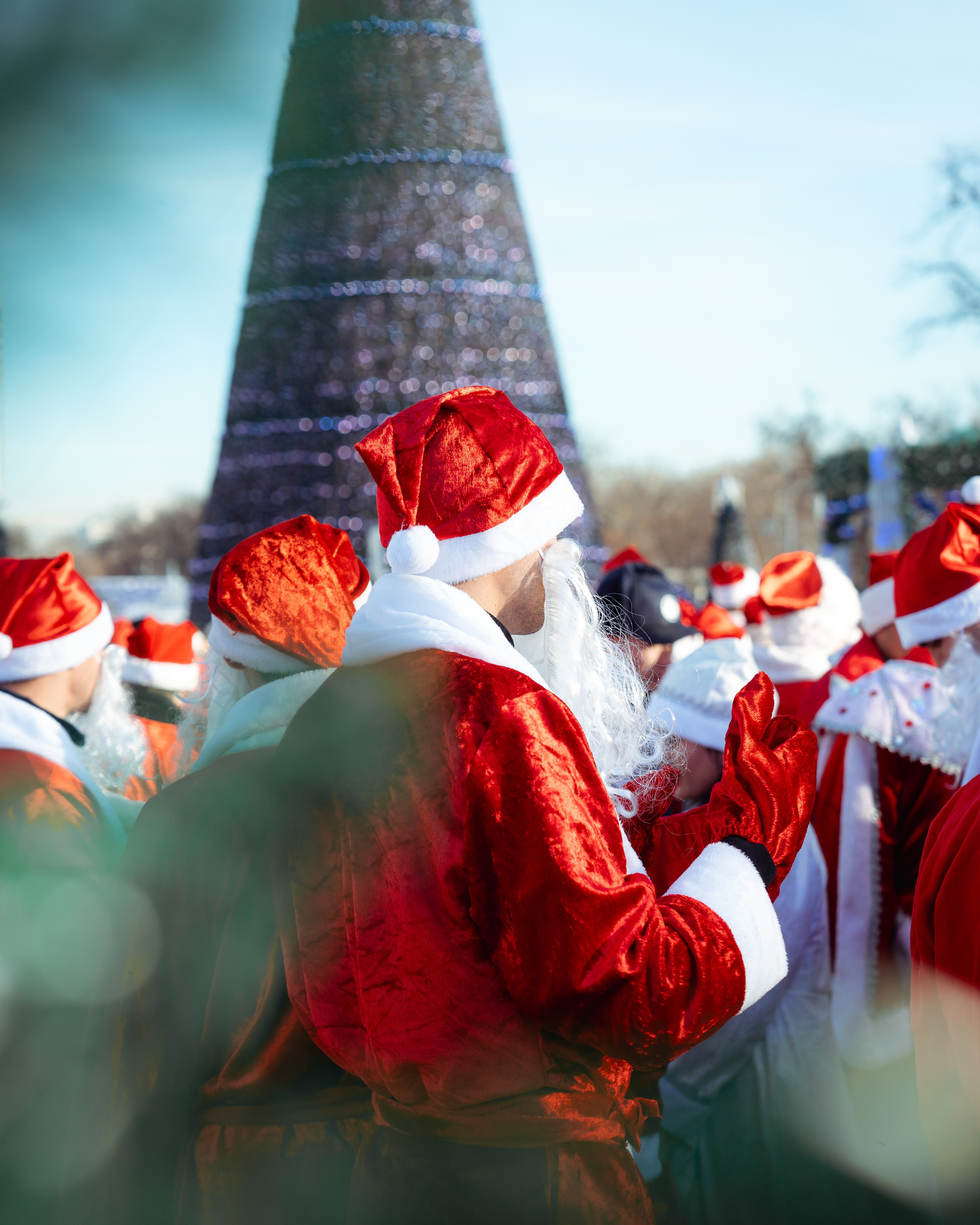 Парад Дедов Морозов. Георгий Намазов | Фотограф в Ташкенте