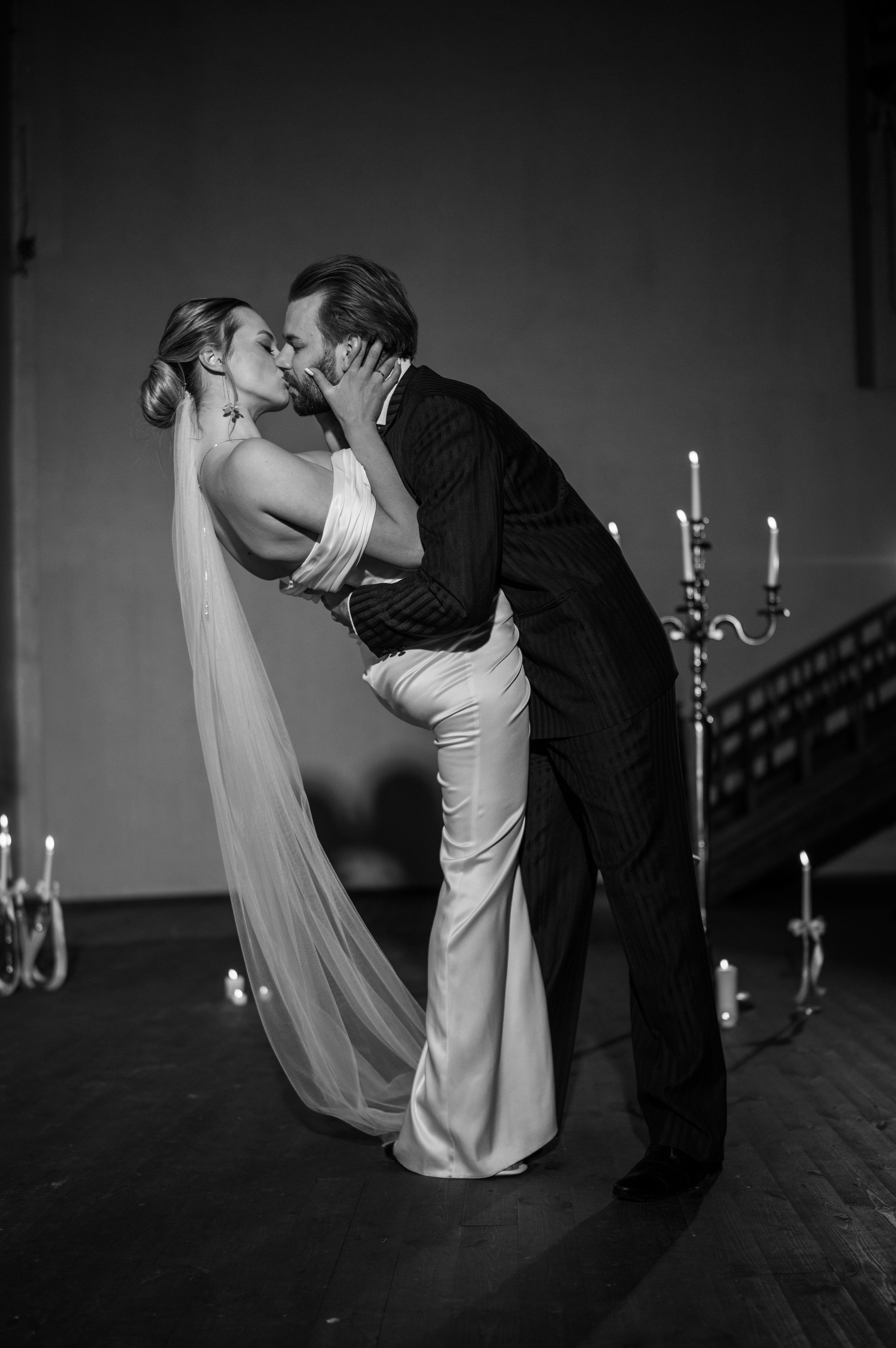 В зимнем замке со свечами. Фотограф Таллинн — свадьба |семья | lovestory