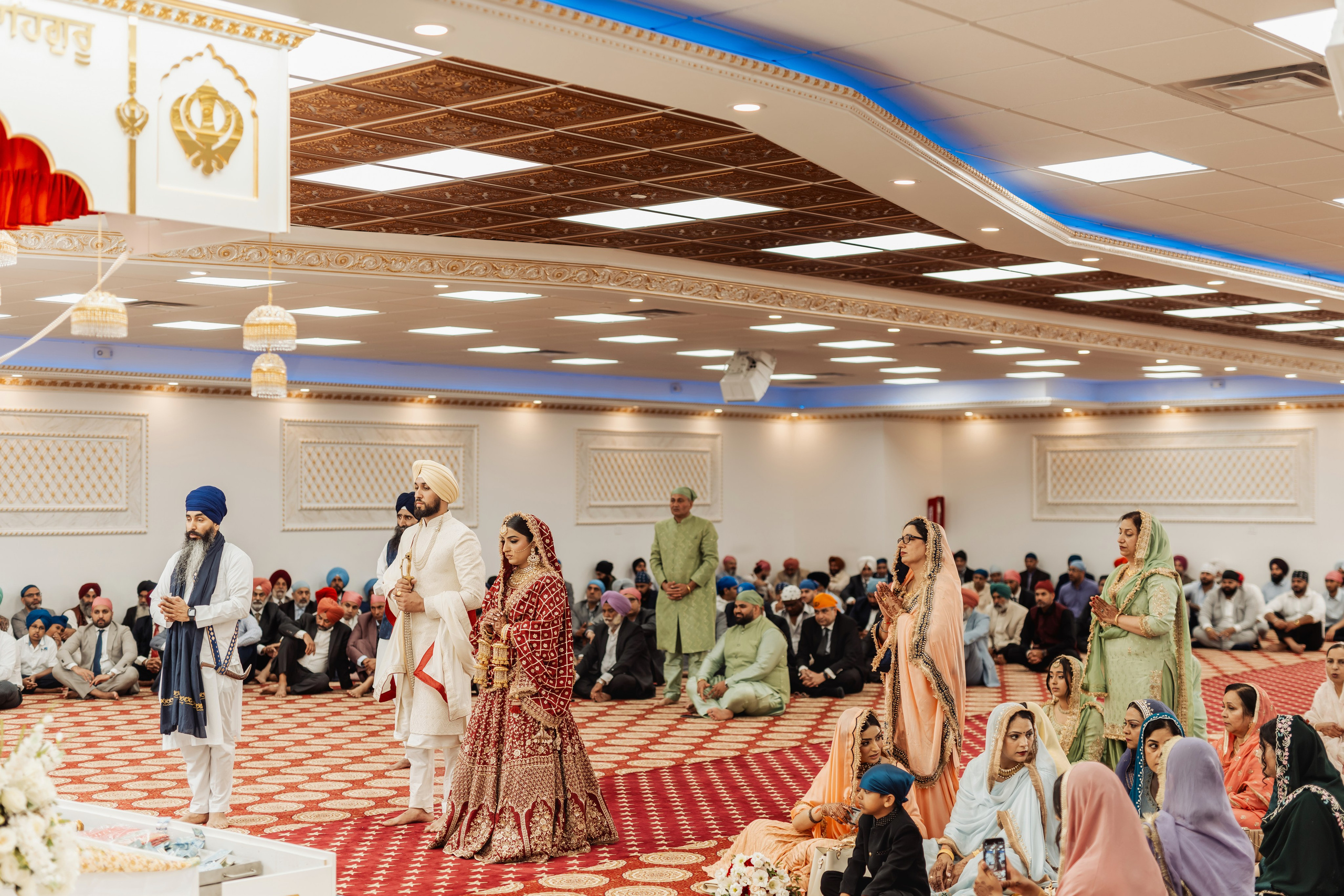 Gurchain & Tegvir. Wedding Photographer & Cinematographer studios