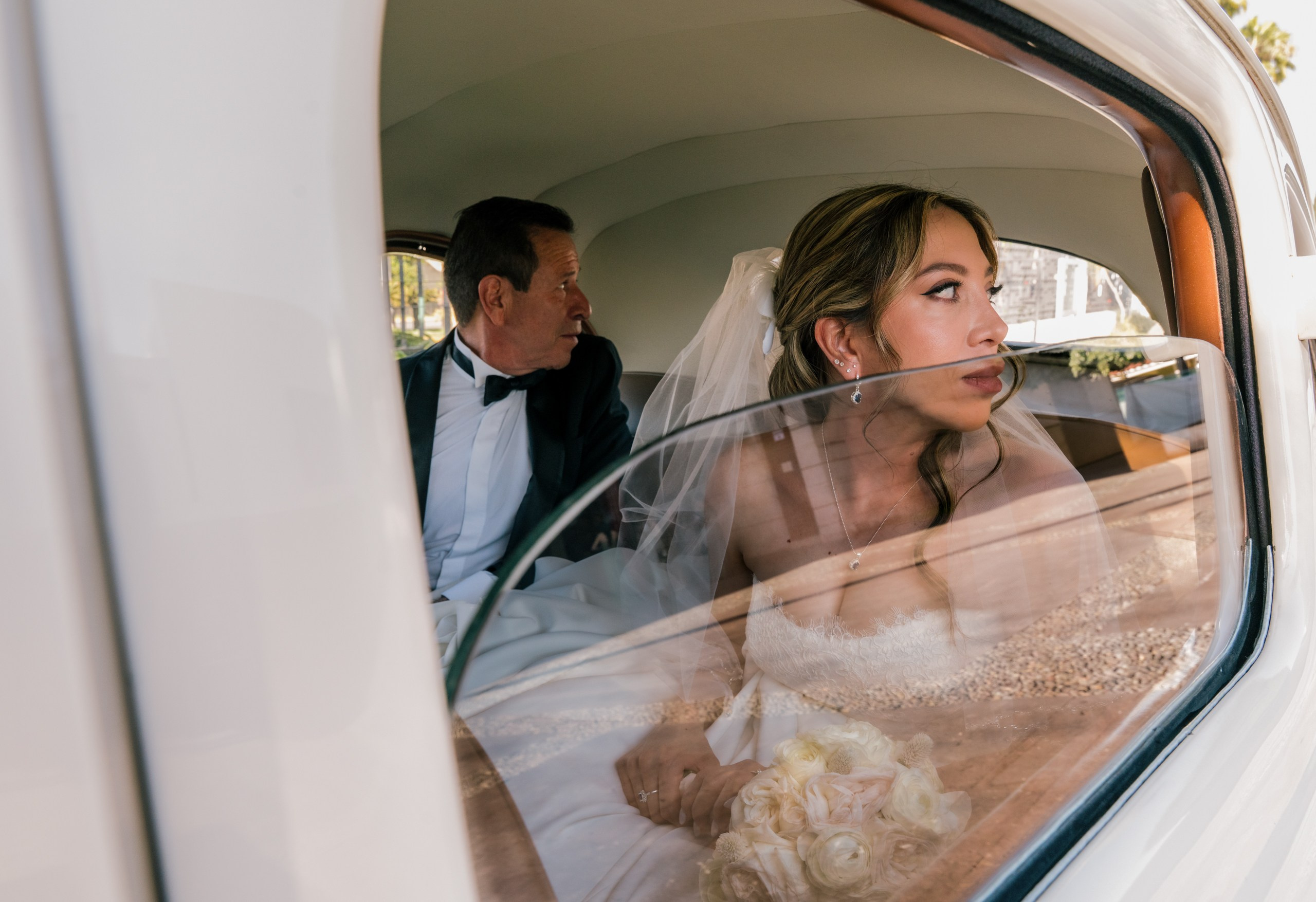 Evelin & Rodrigo. Elopement & Lifestyle Wedding Photographer