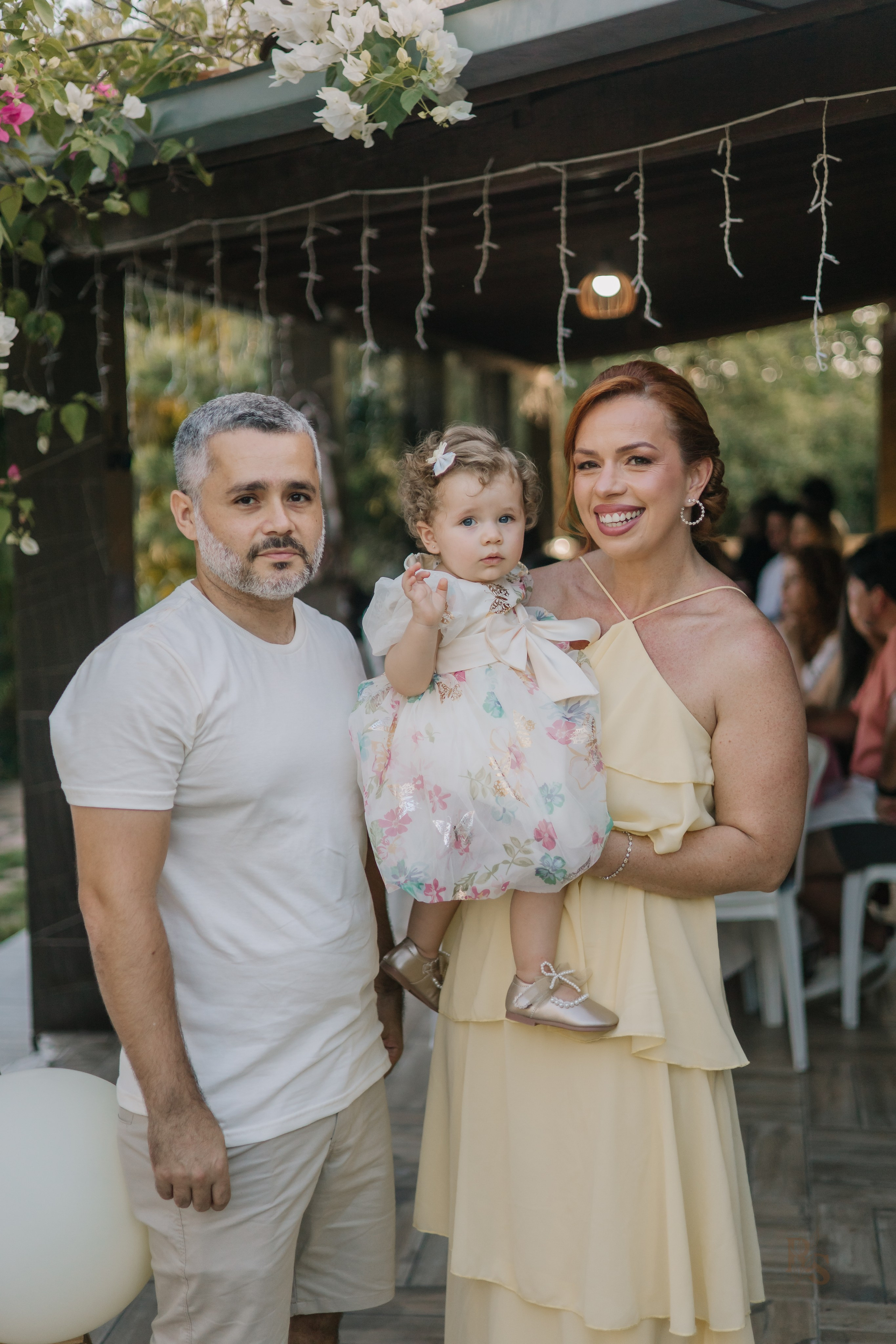 Aurora — 1 ano. Fotógrafo Richard Silvestre — Casamentos na Bahia