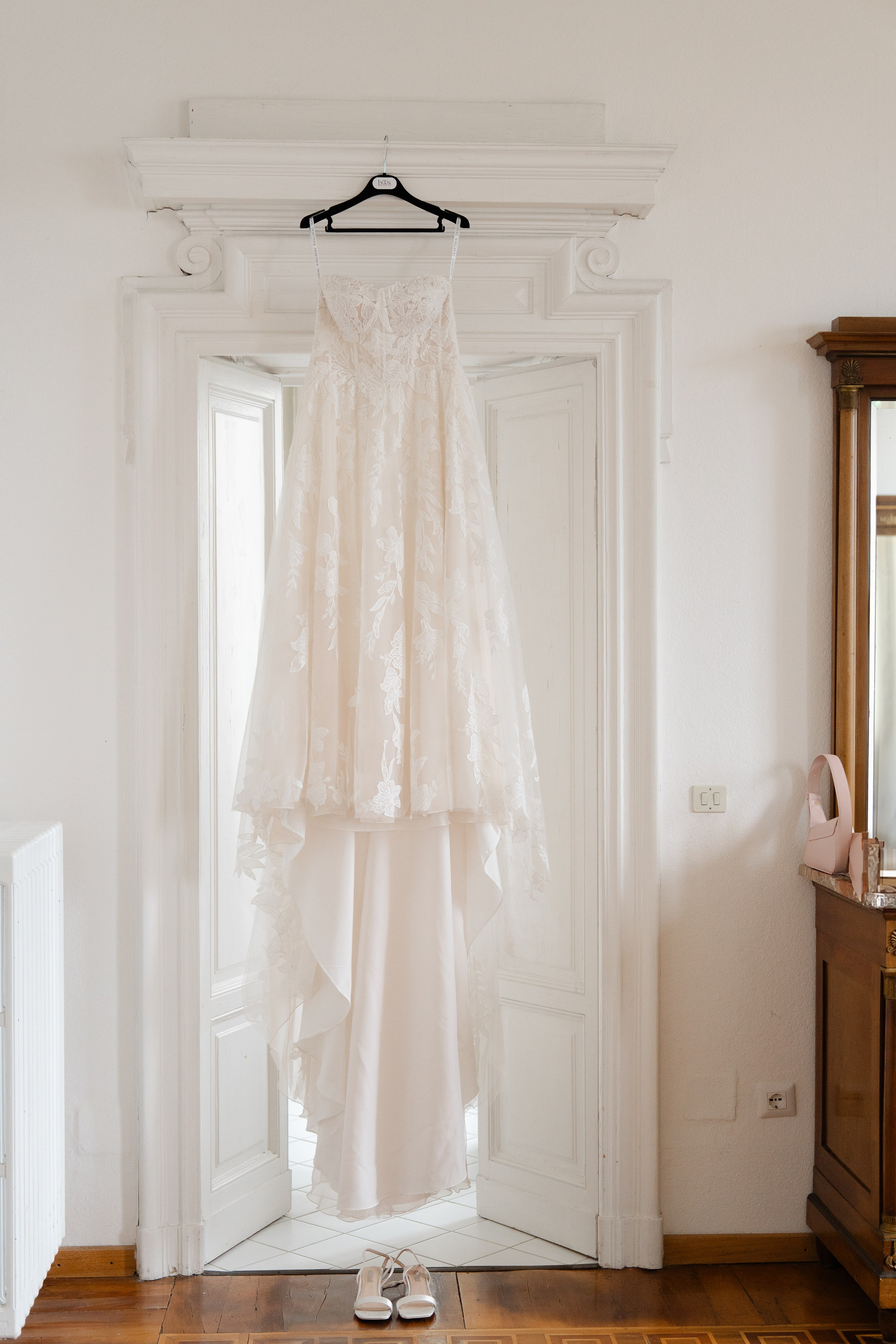 LAURA AND DOMENIK_LAKE MAGGIORE. PHOTOGRAPHER IN ITALY