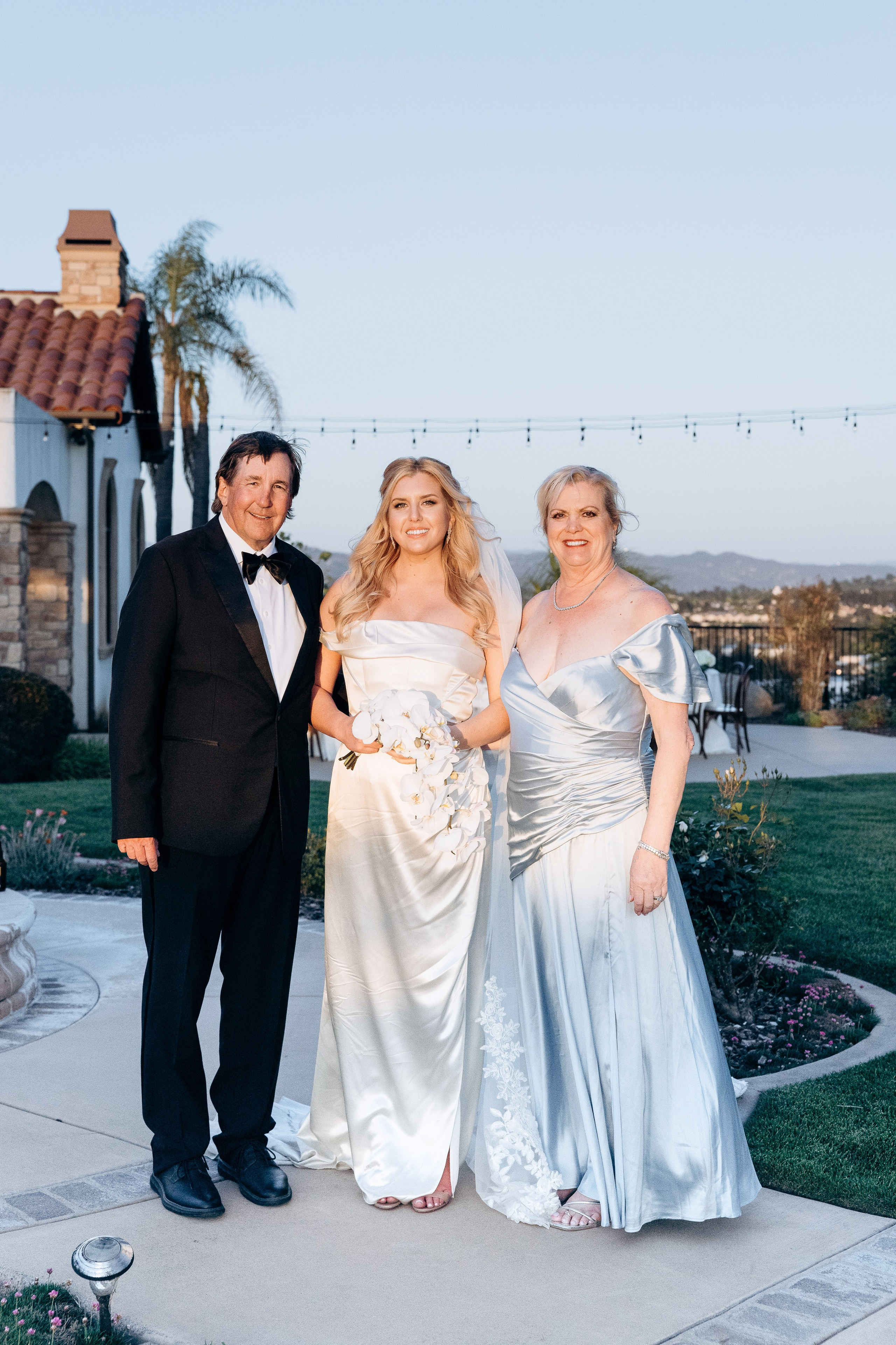 Drew and Haley. Wedding and family photographer San Diego