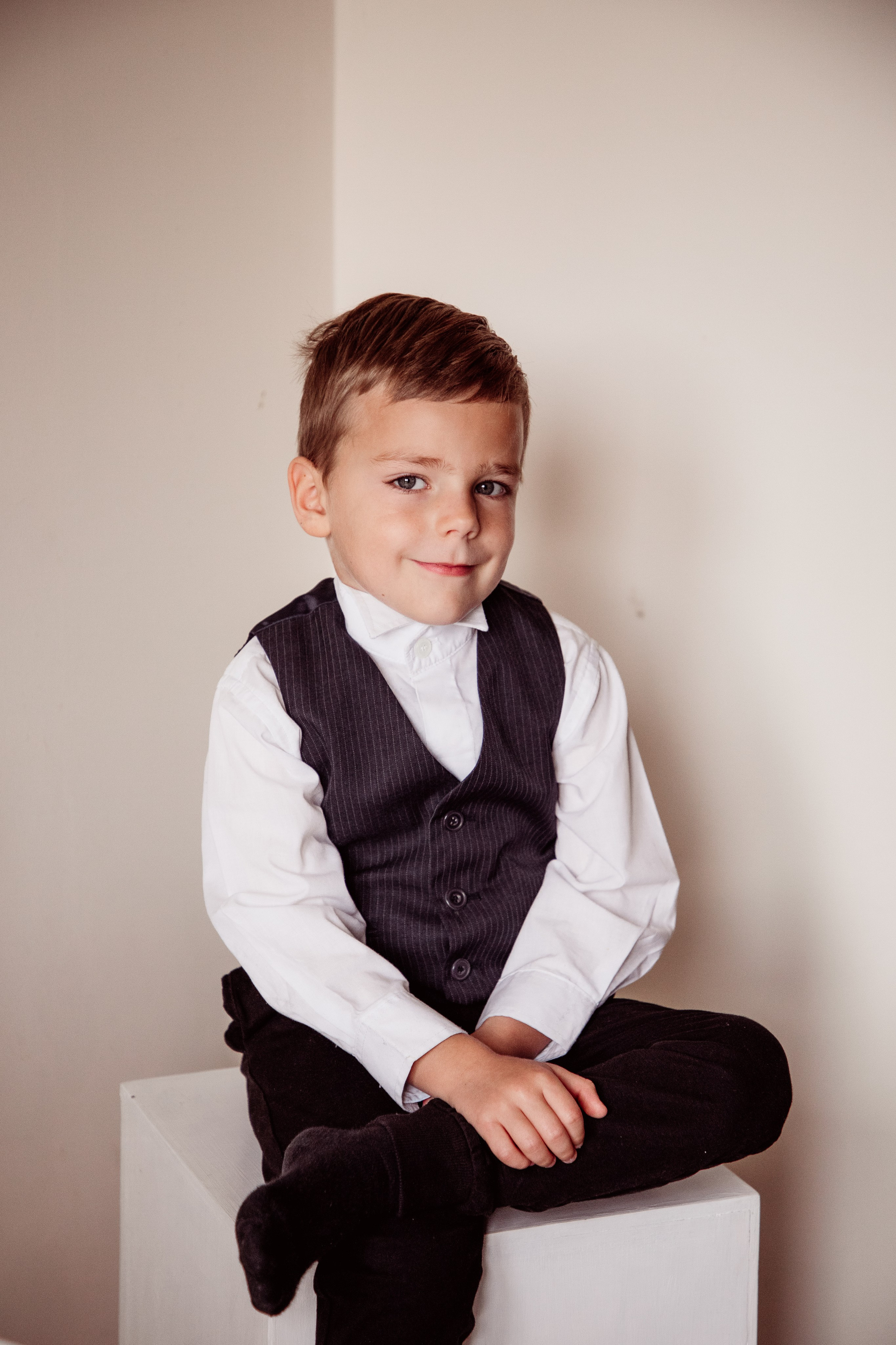 Smart young man. PORTRAIT|FAMILY|CHILDREN|BRAND PHOTOGRAPHER UK, CAMBRIDGESHIRE