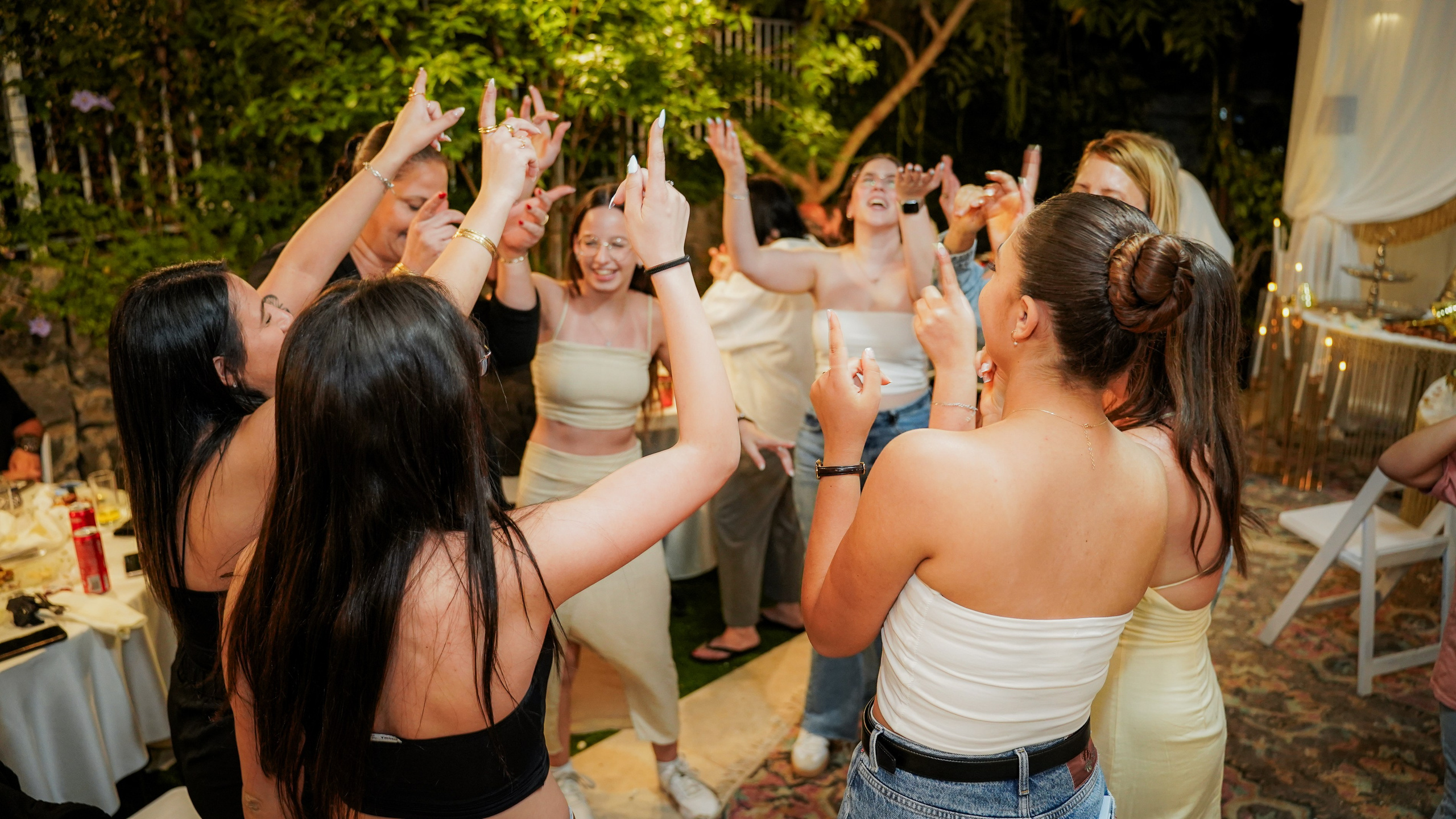 חינה. יותם שחר צילום ועריכה