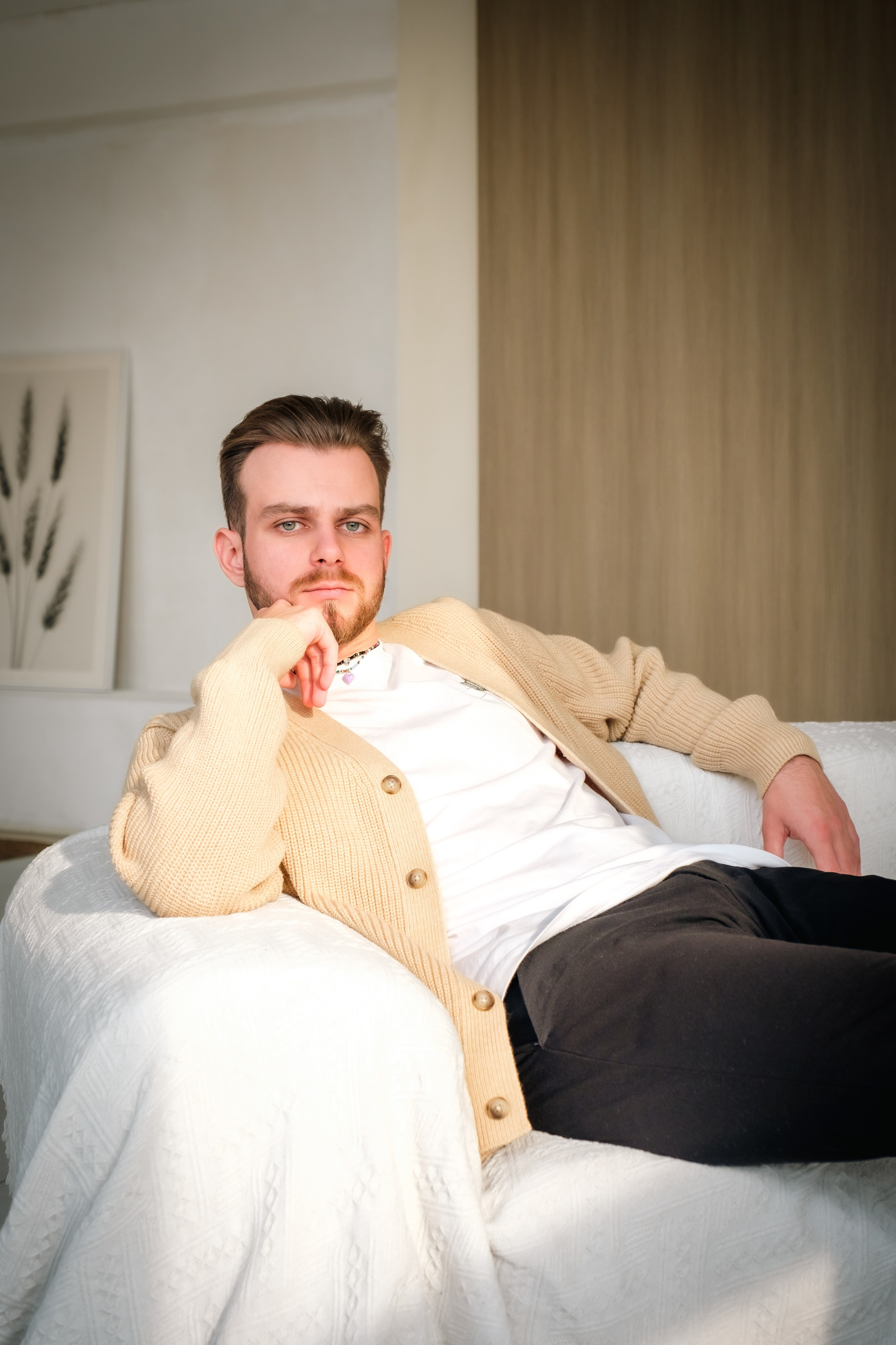 Men studio photography. Photographer in Seoul Dobrokvashina Natalya