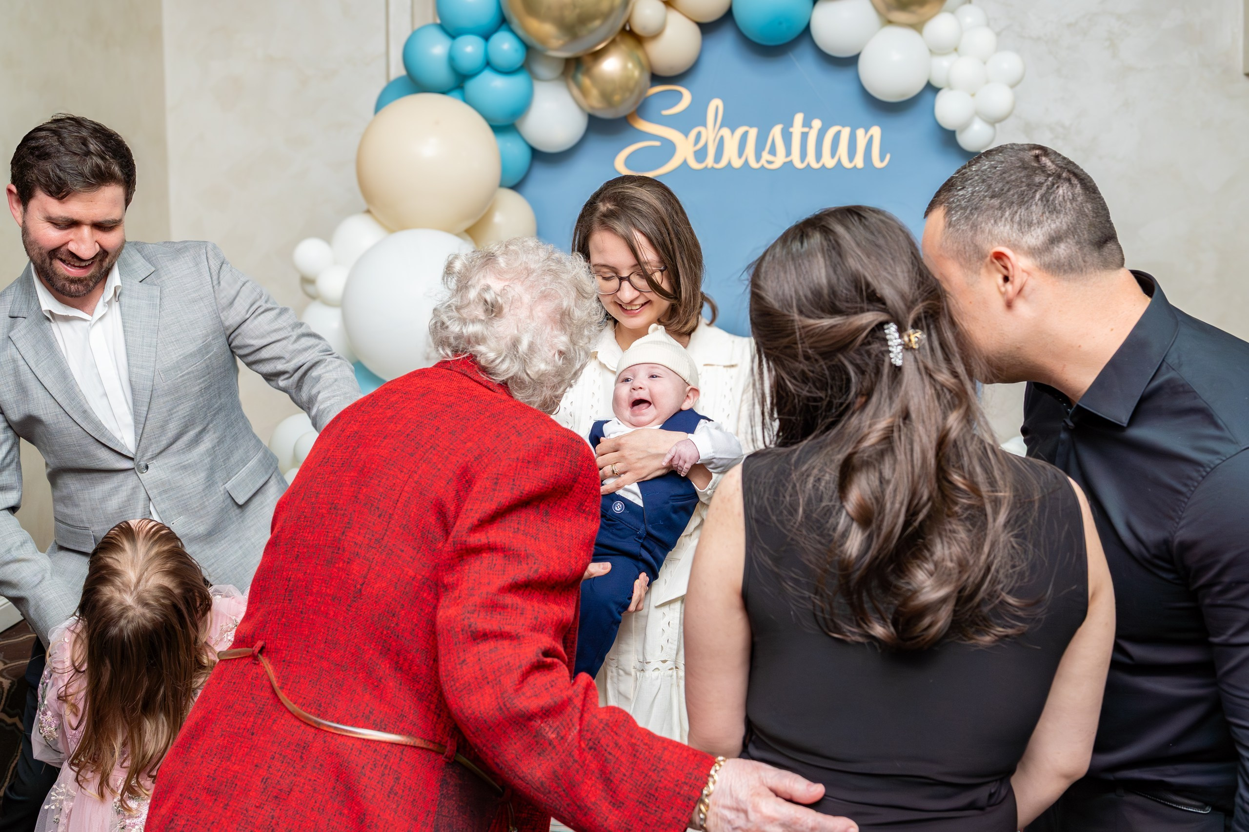 Botez Sebastian. Adelinne — fotograf profesionist în Constanța pentru familii, bebeluși și evenimente