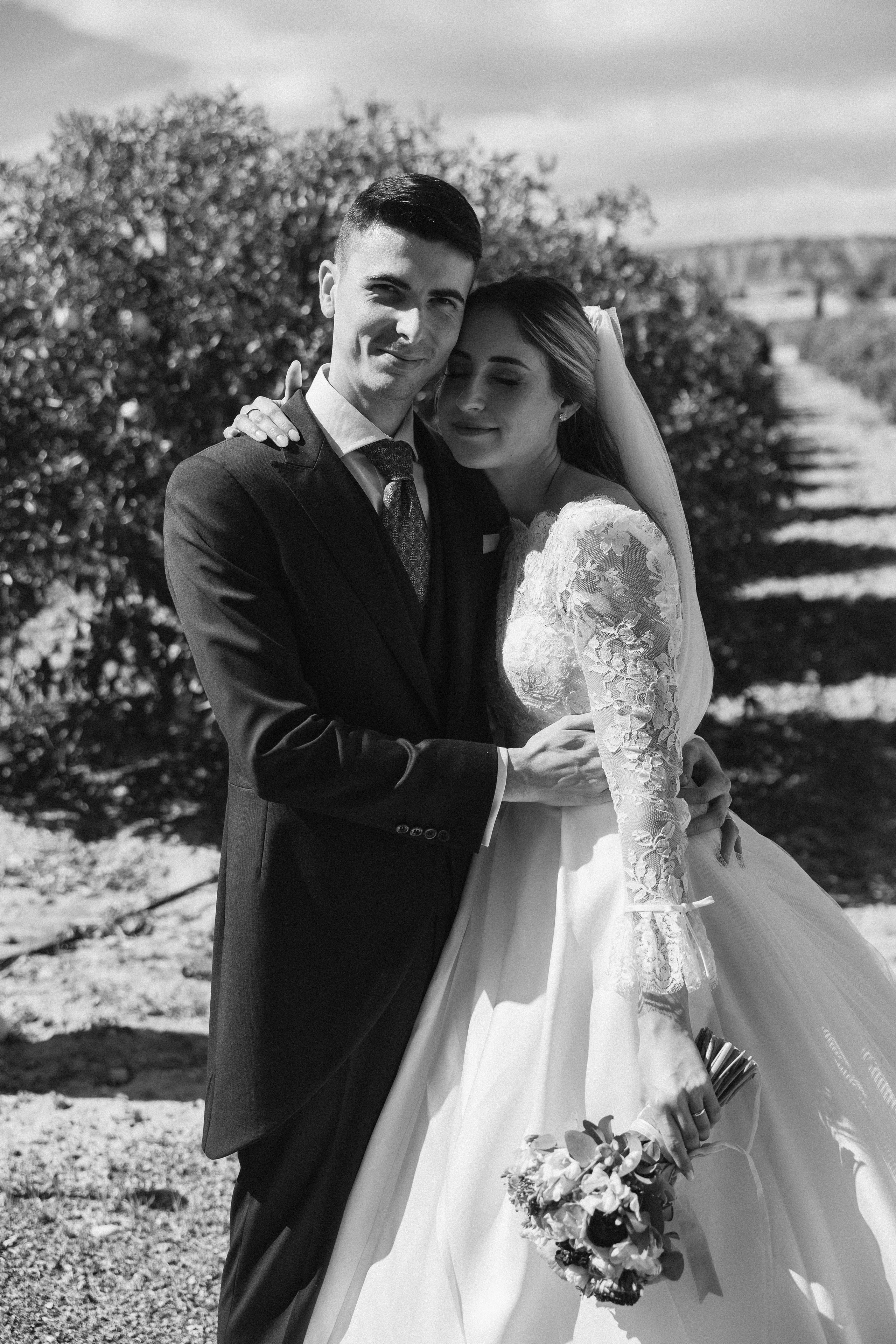 SFSFASFAFSA. Fotógrafo y Videografo de bodas y eventos