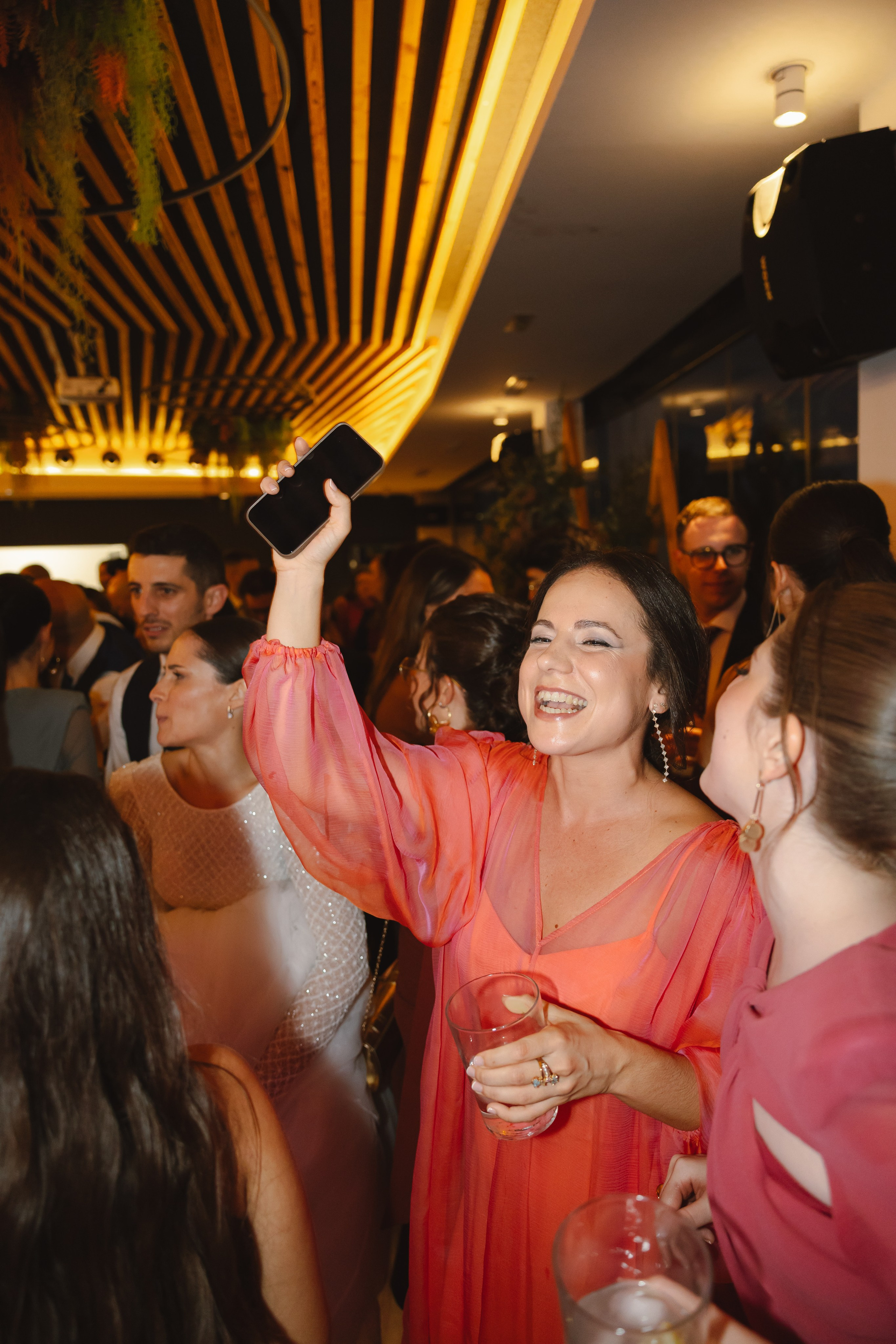 EVA & GUILLE. Fotógrafo y Videografo de bodas y eventos