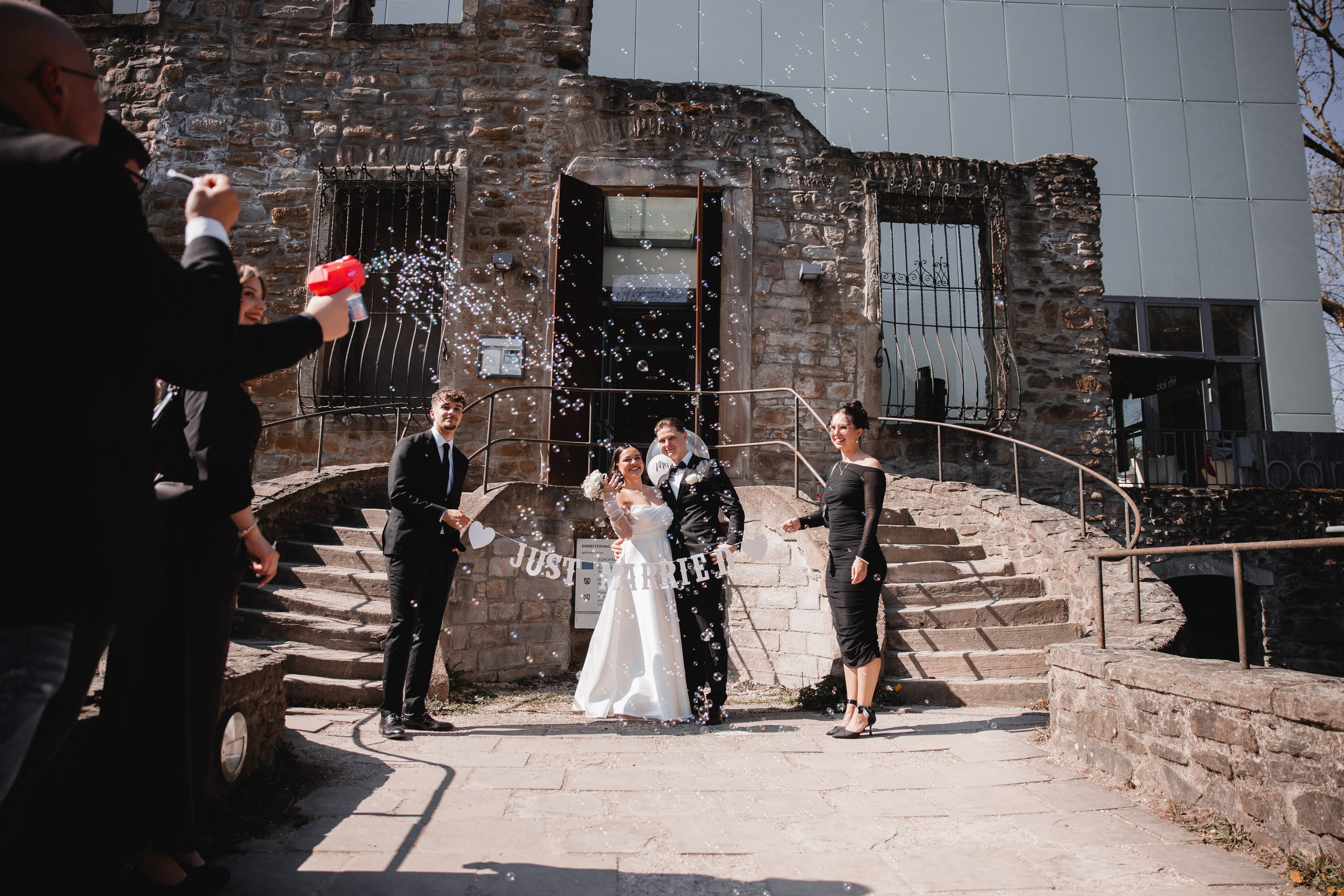 Standesamtliche Hochzeit im Kubus Bochum – Sophie & Martin. Hochzeitsfotografie |Hochzeitsfotograf Bochum | Hochzeitsfotograf Dortmund | Hochzeitsfotograf Essen | Hochzeitsfotograf Ruhrgebiet