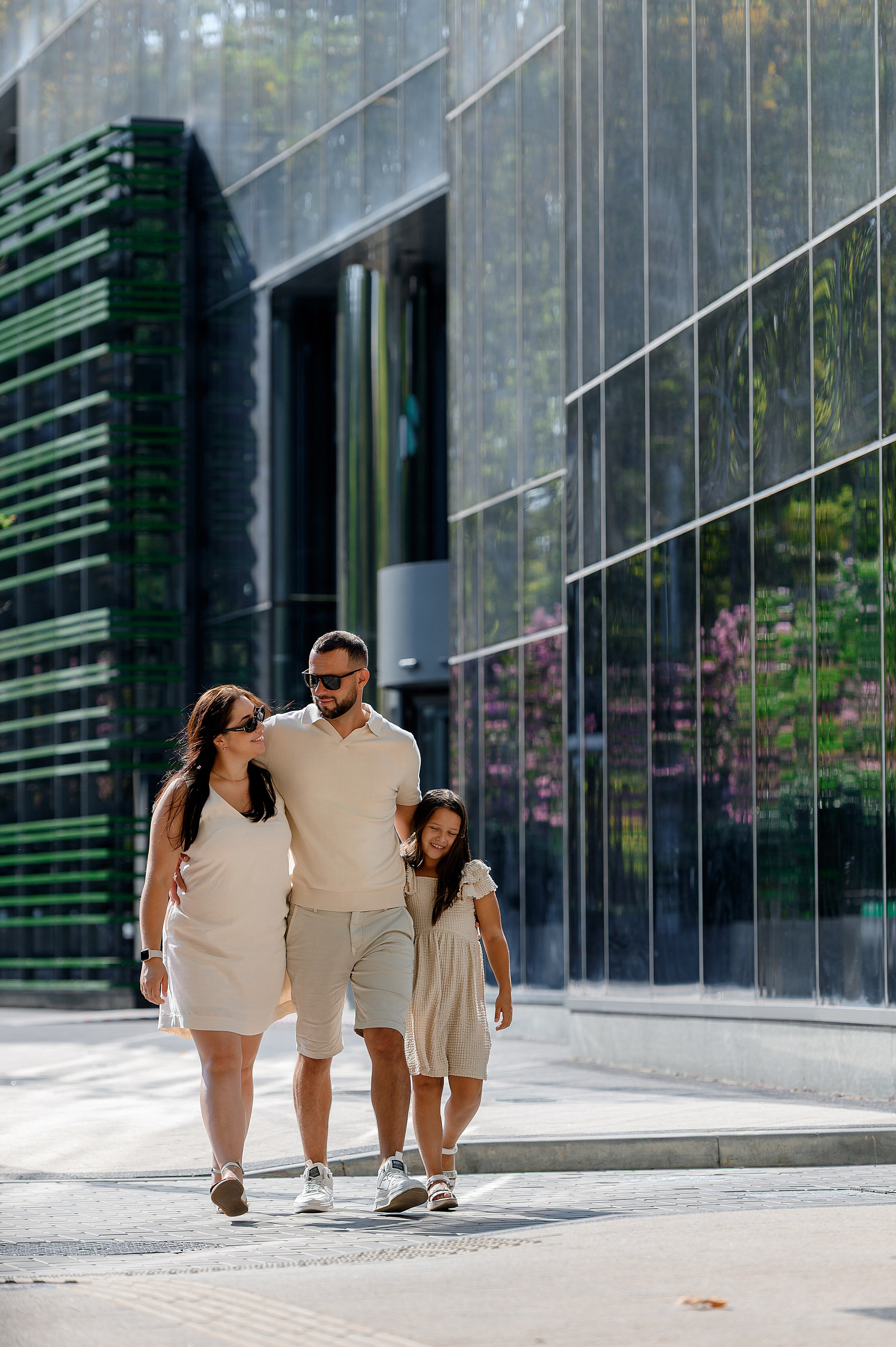 Family Chris & Ivan, Victoria. Wedding photographer from Moldova Alexey Chipchiu