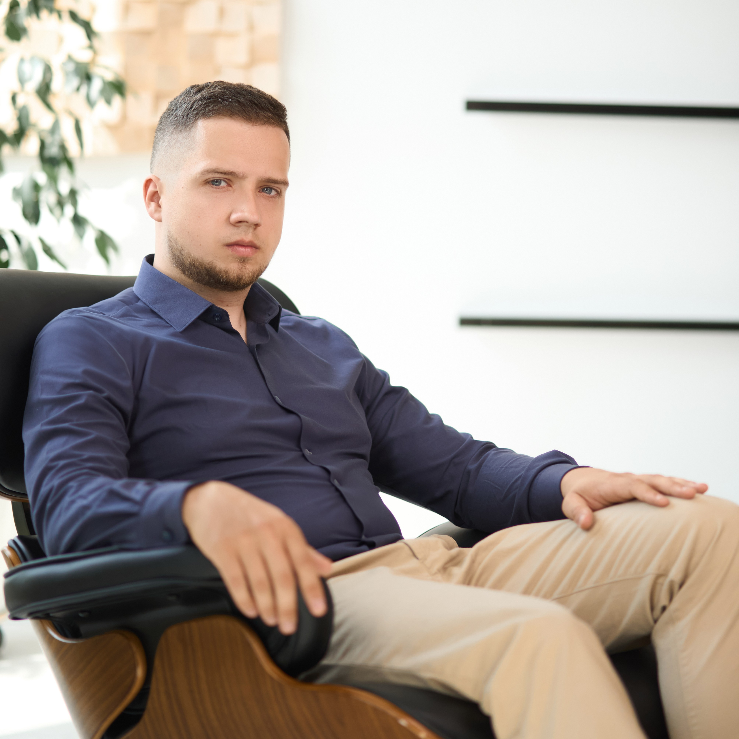 Reklamowa sesja zdjęciowa dla agencji nieruchomości Zlota 44 – Fotografia reklamowa w Warszawie. Portrait & Fashion Photographer | Сannes, Paris, Monaco, Dubai, Kyiv — - Alisa Postnykova