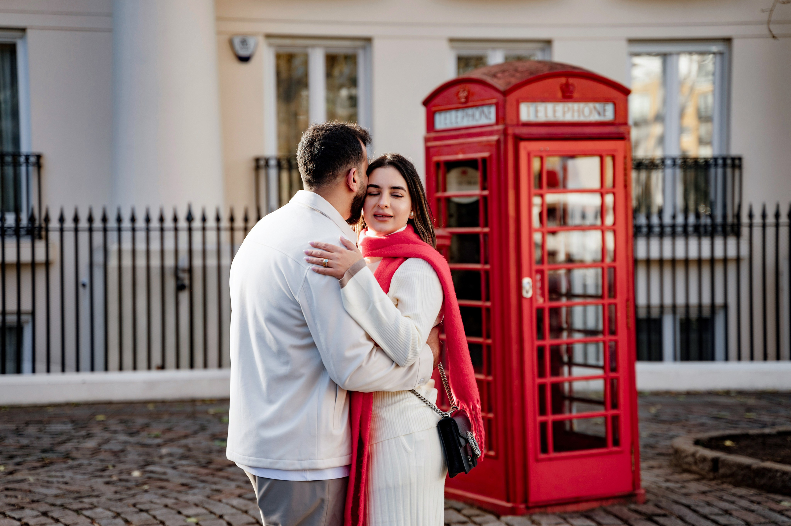 Tower Bridge Mahmood&Yalo. FAMILY AND WEDDING PHOTOGRAPHER IN LONDON MARINA RIVA