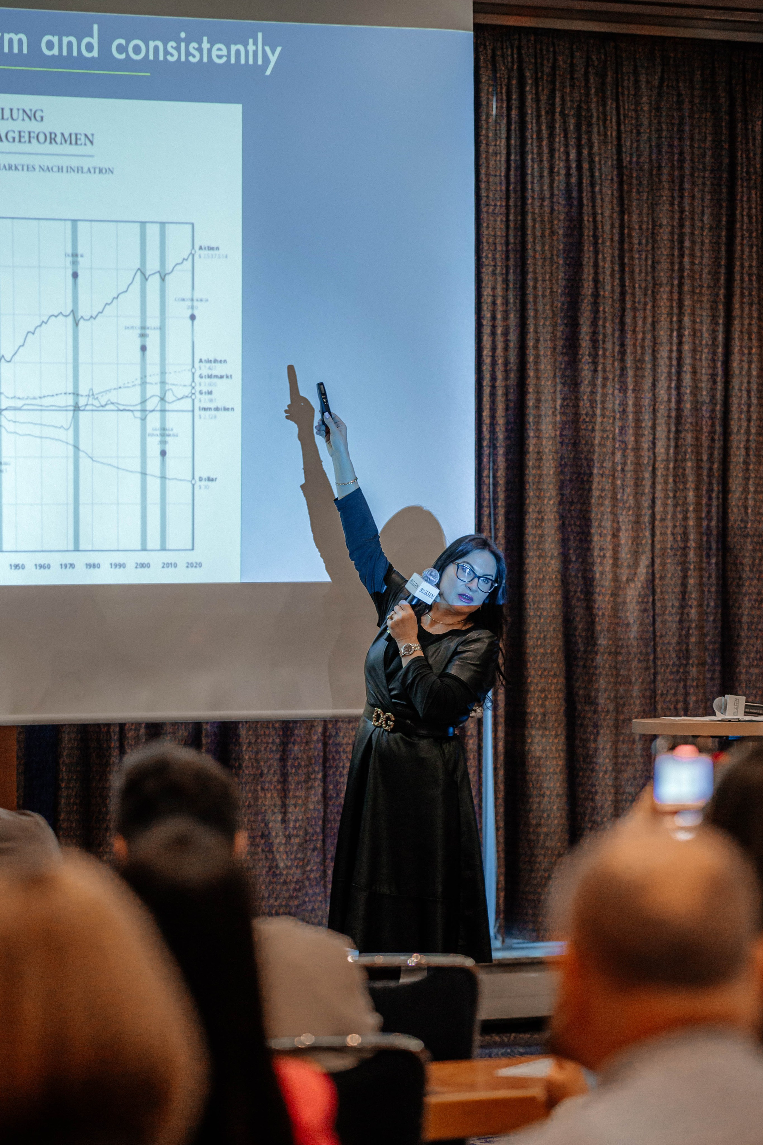 Club Bizon. Portrait family photographer in Berlin Elena Zakh