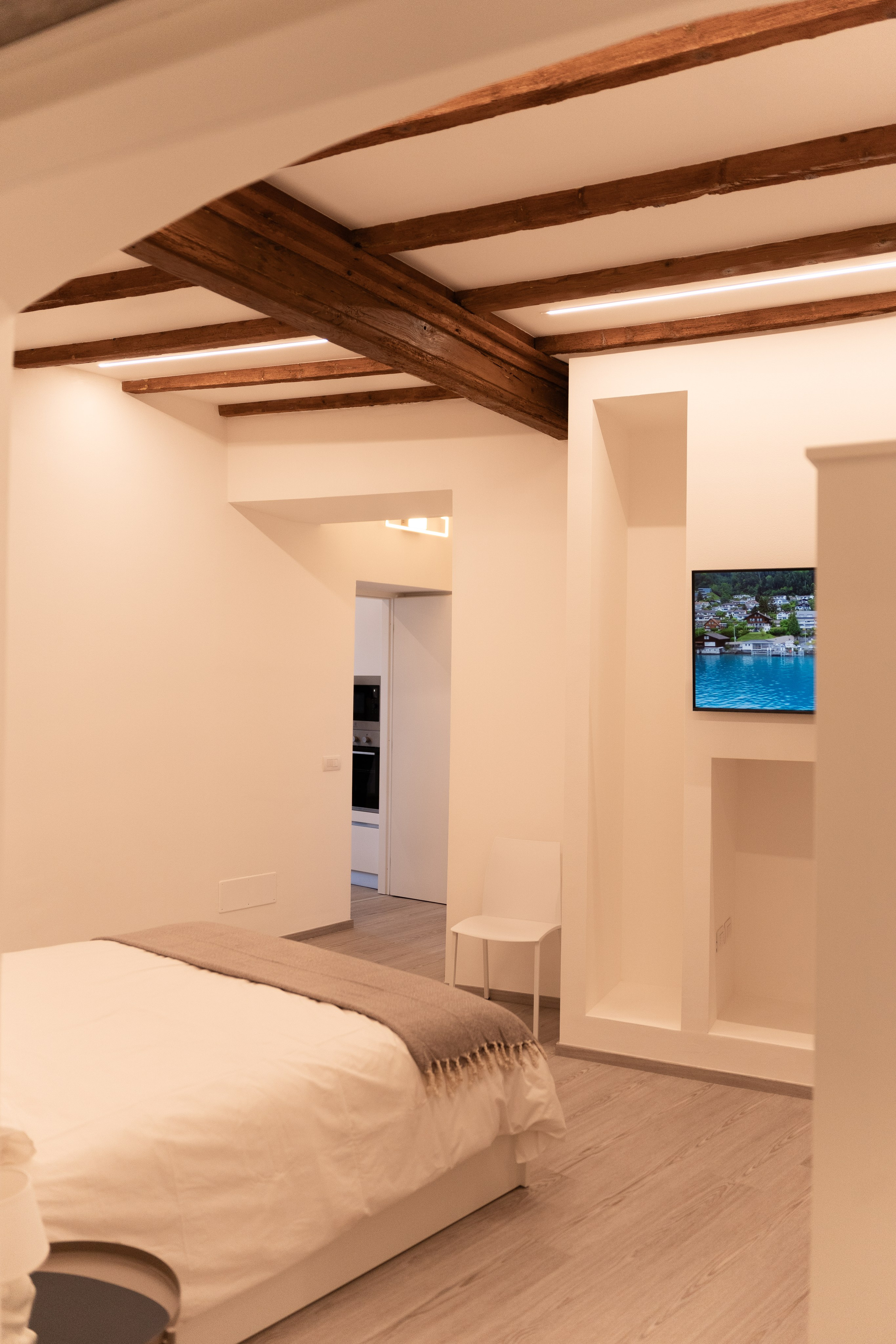 Lake Maggiore apartment. PHOTOGRAPHER IN ITALY