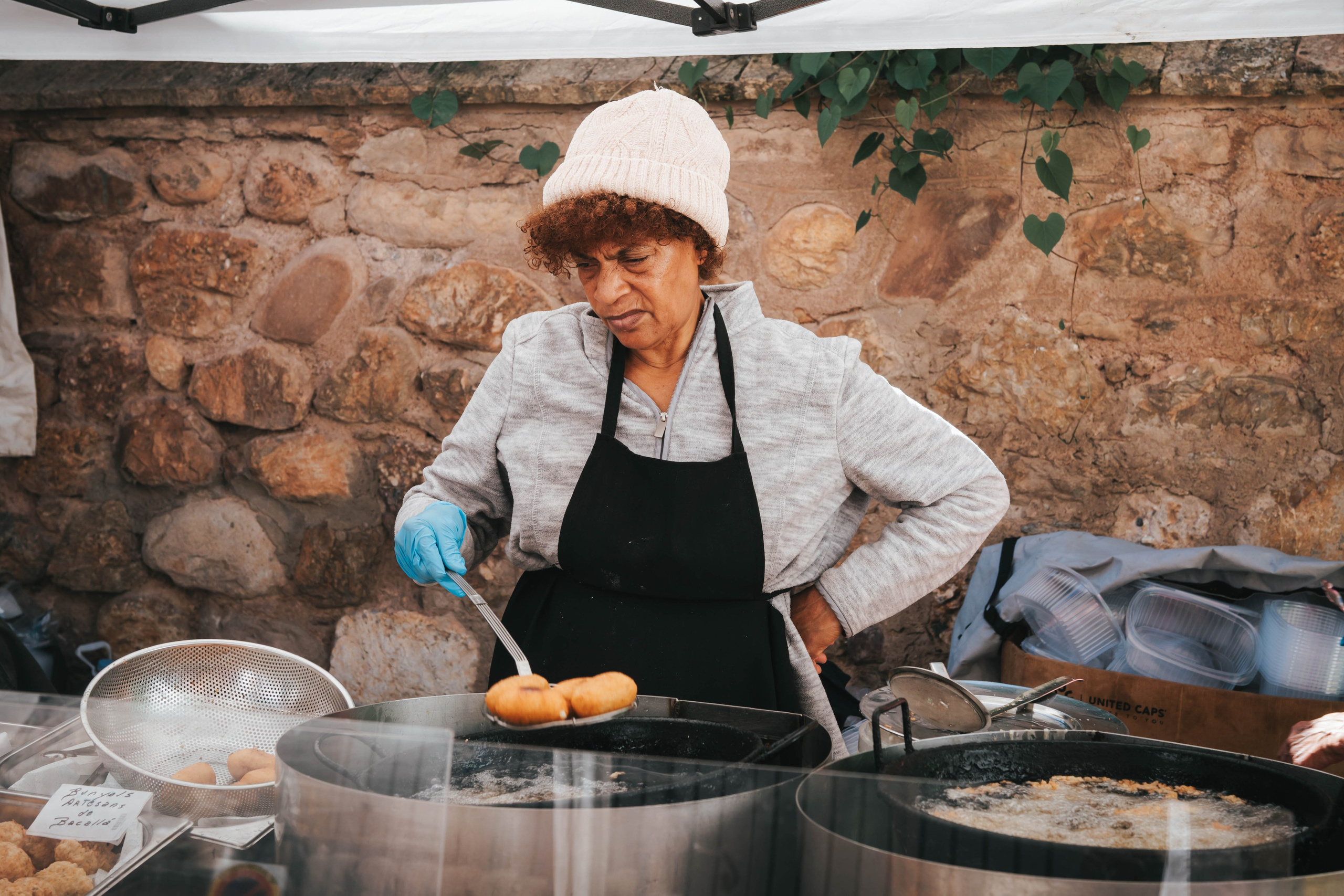 Mercadillo, La Pobleta de Bellveí. Alba del Norte Studio