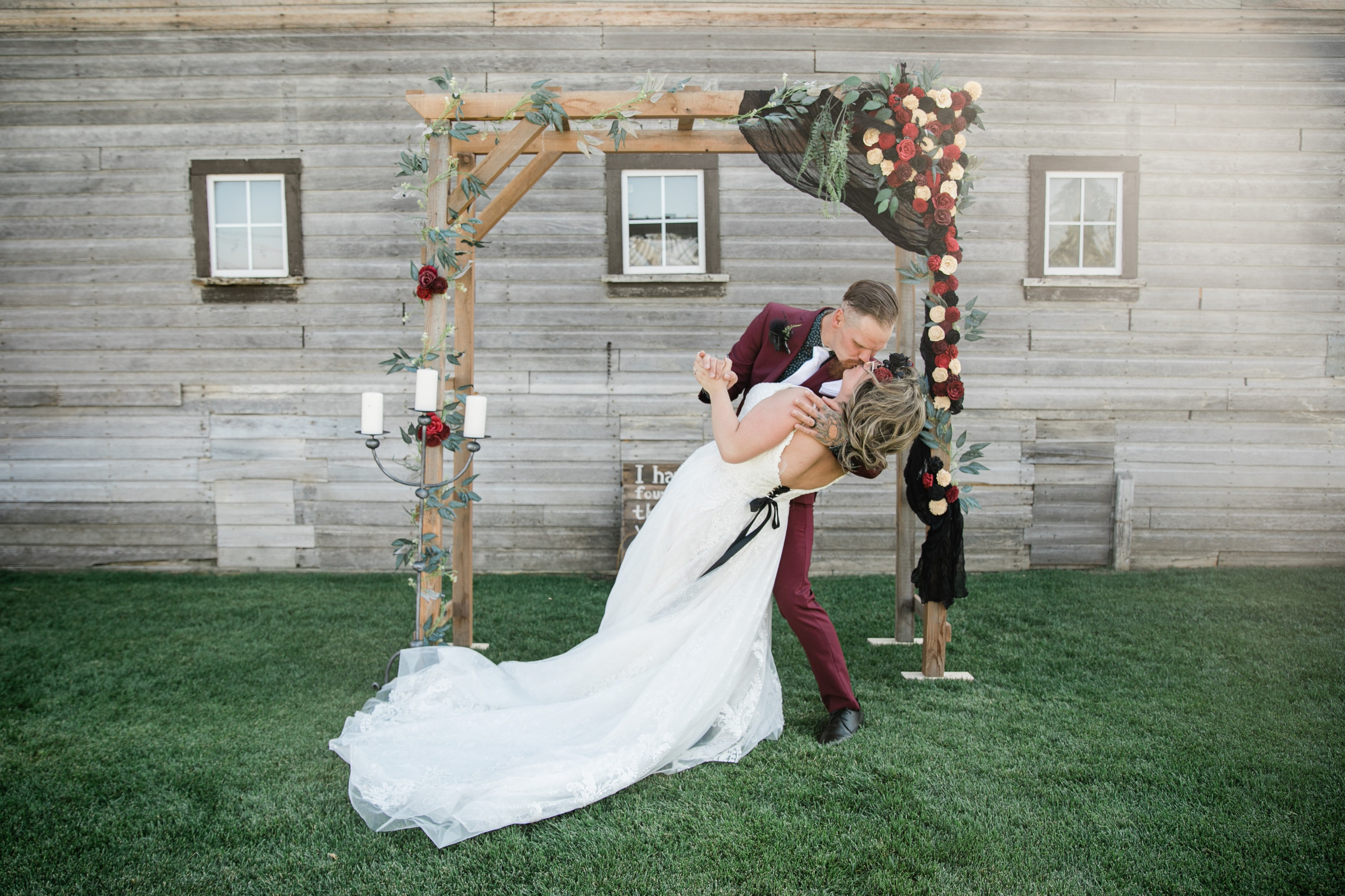 Haileigh W — Wedding. Fotografía accesible en Calgary