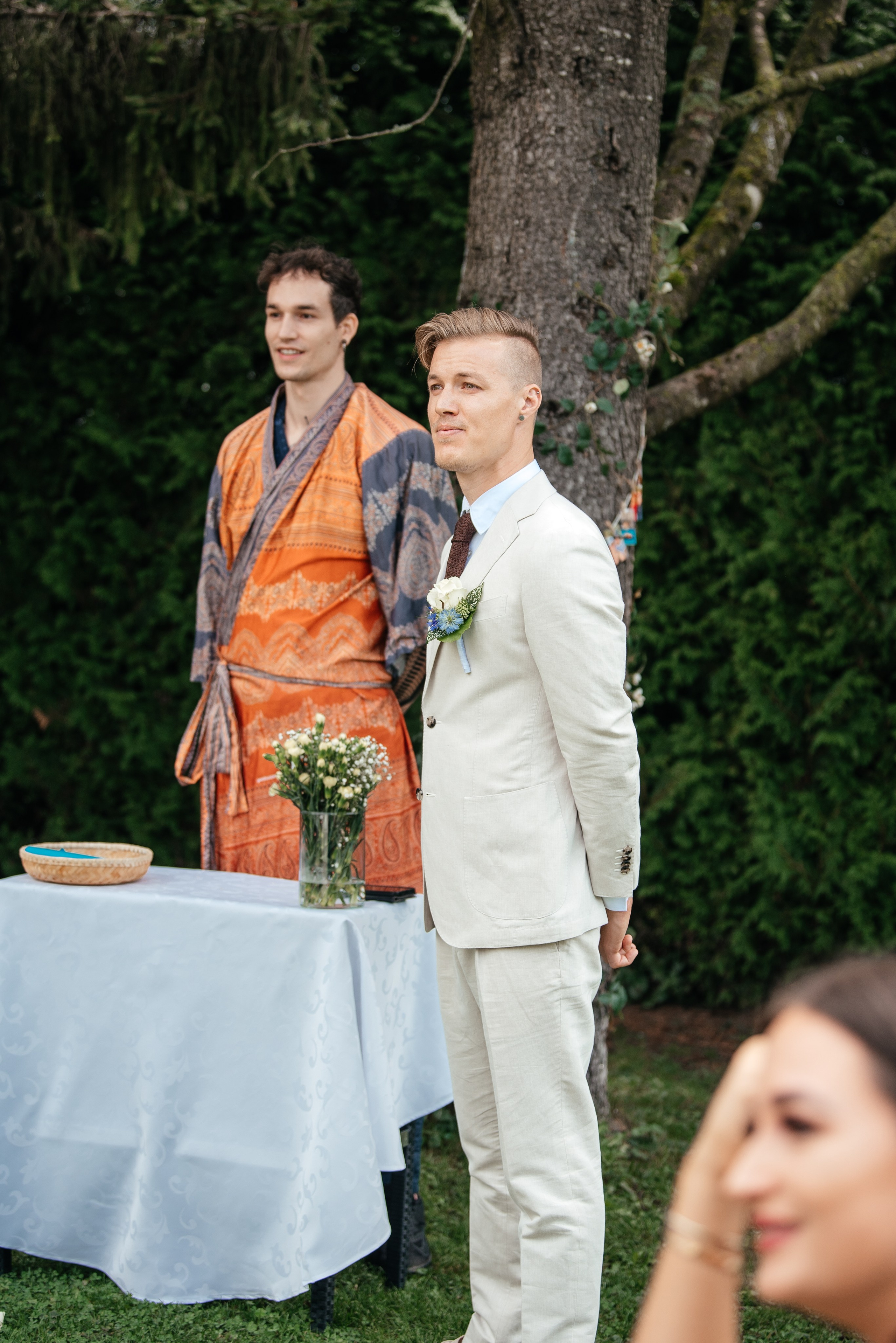 KAIANE & BENJAMIN Meilen, Switzerland. I am Elena Altendorfer. Wedding photographer in Zurich and Switzerland