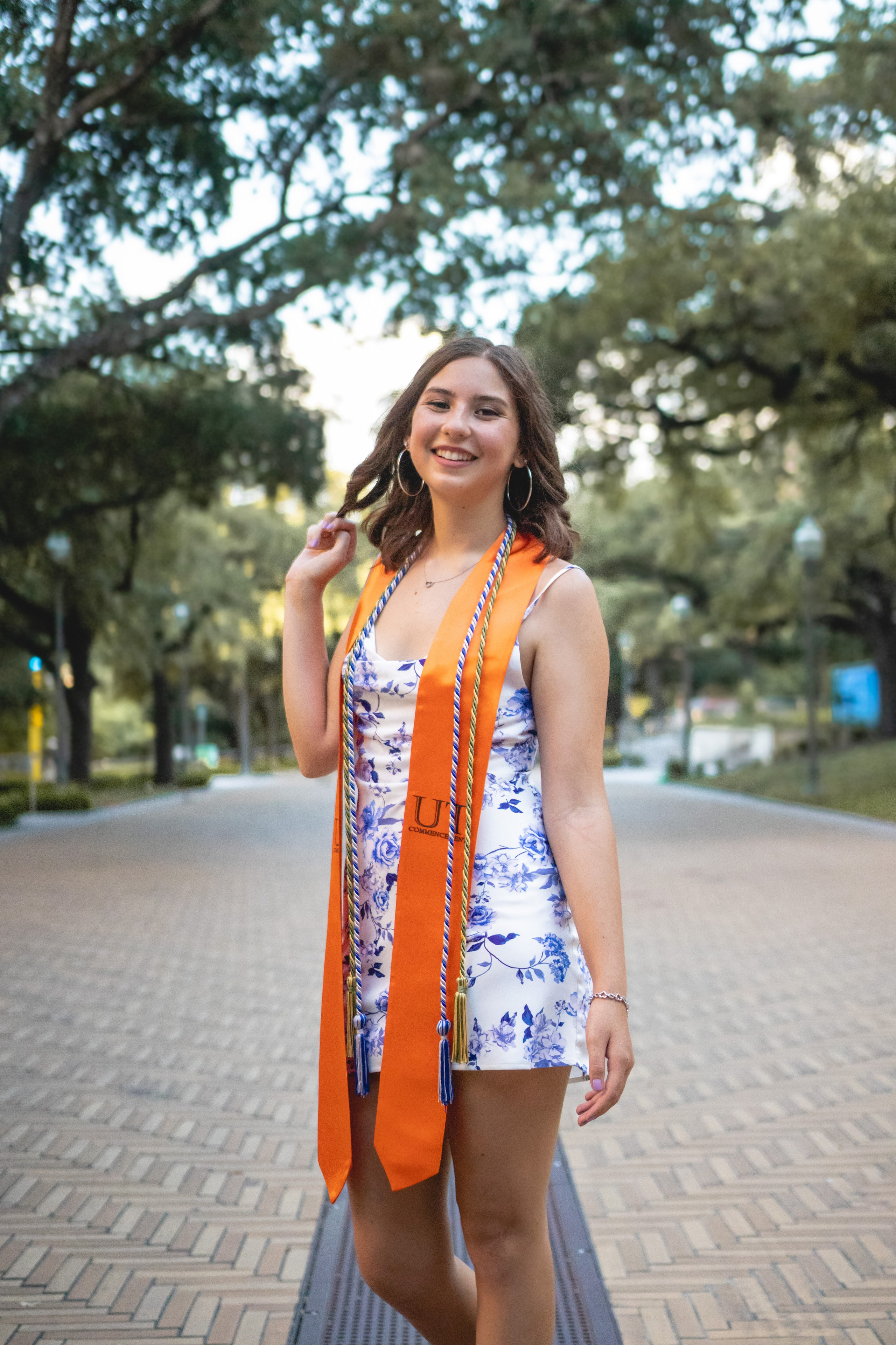 Group senior photoshoot at the University of Texas Austin