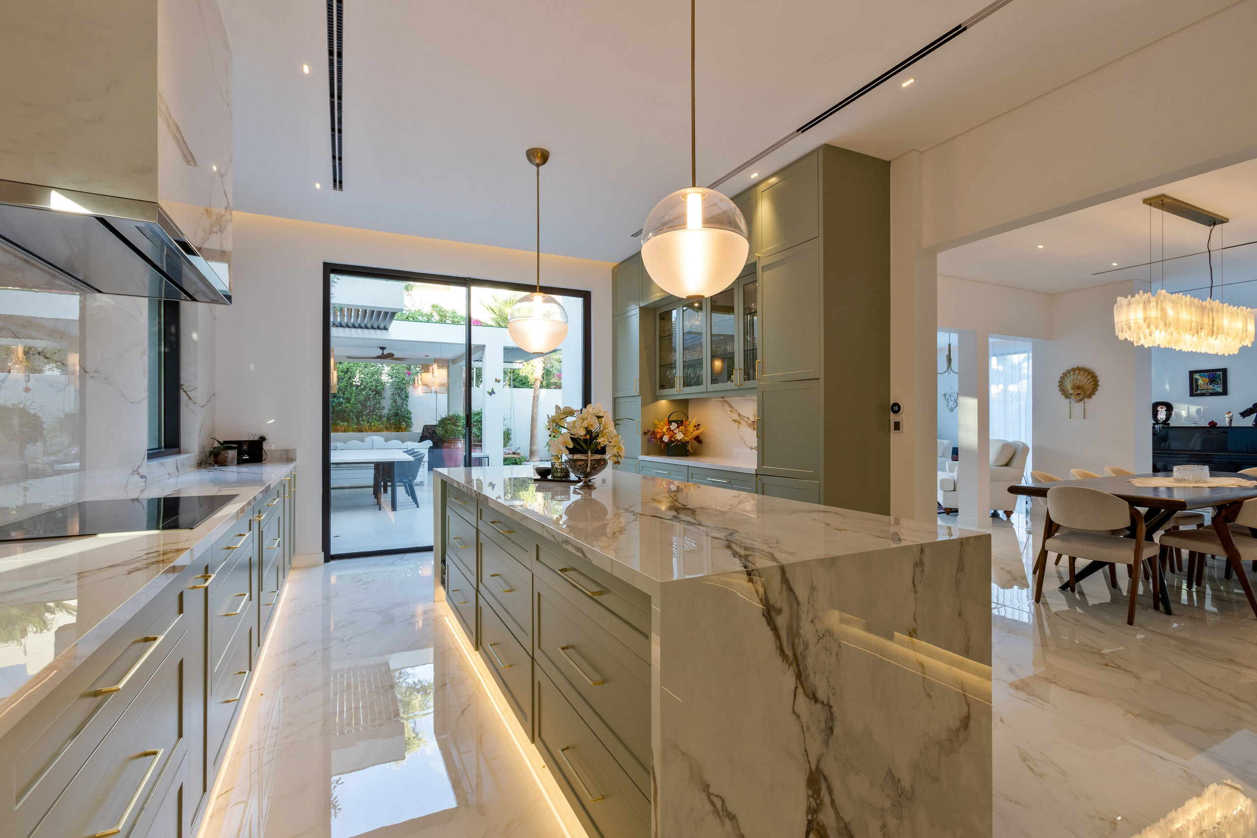 Savannah, Arabian Ranches. Samy Mar Boy │Portrait, Automotive and Real Estate Photographer