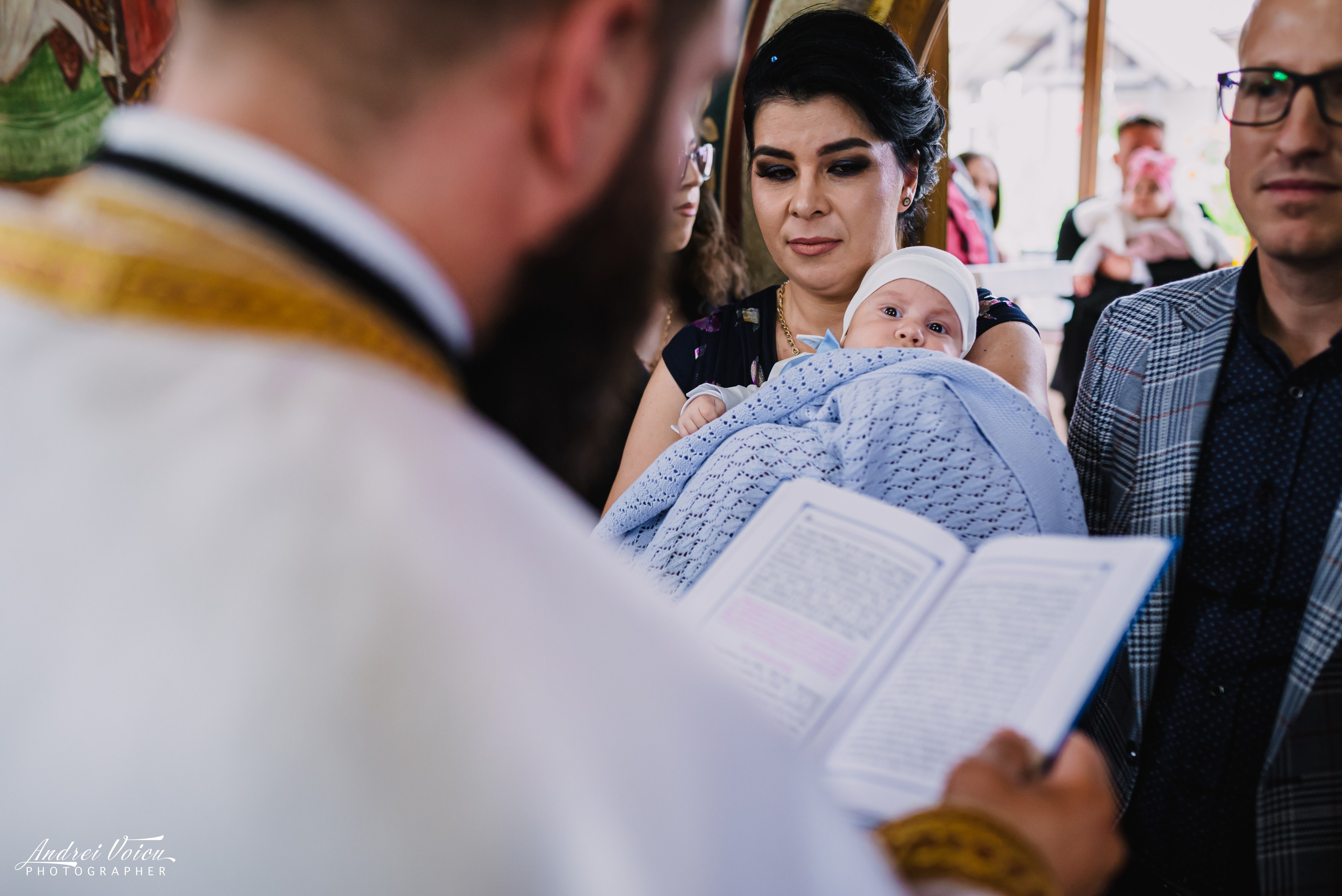 Fotografia de botez. Andrei Voicu Fotograf. Povești nescrise, surprinse atent