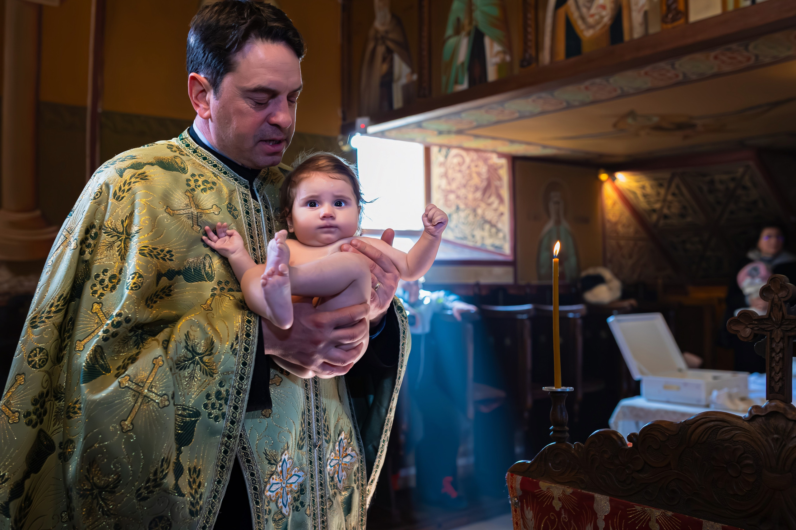 Thea. Ionut Brehuescu — Fotograf