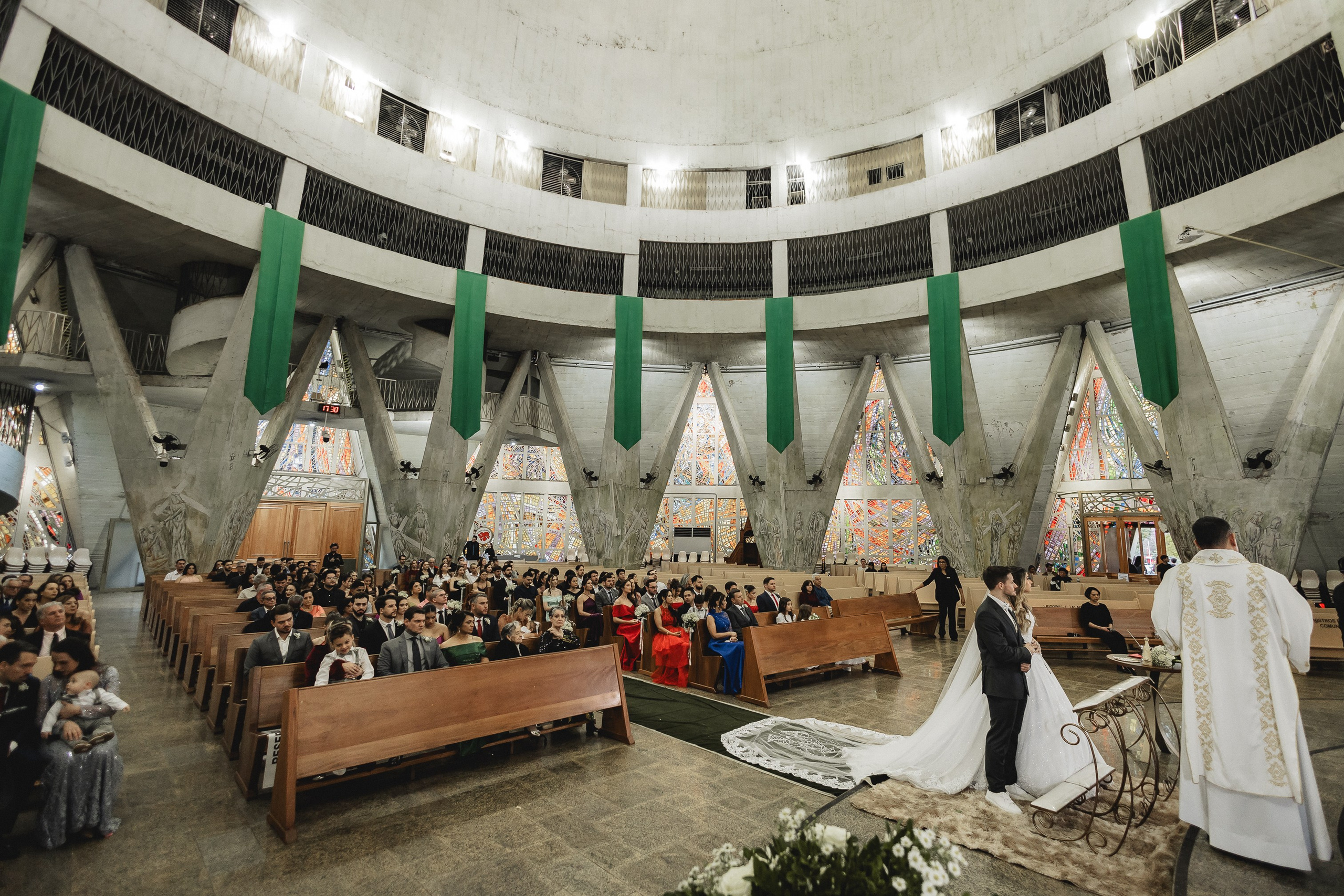 Heloisa e Andre casamento na catedral de maringa. Fotografo de casamento I Claudinei Moura