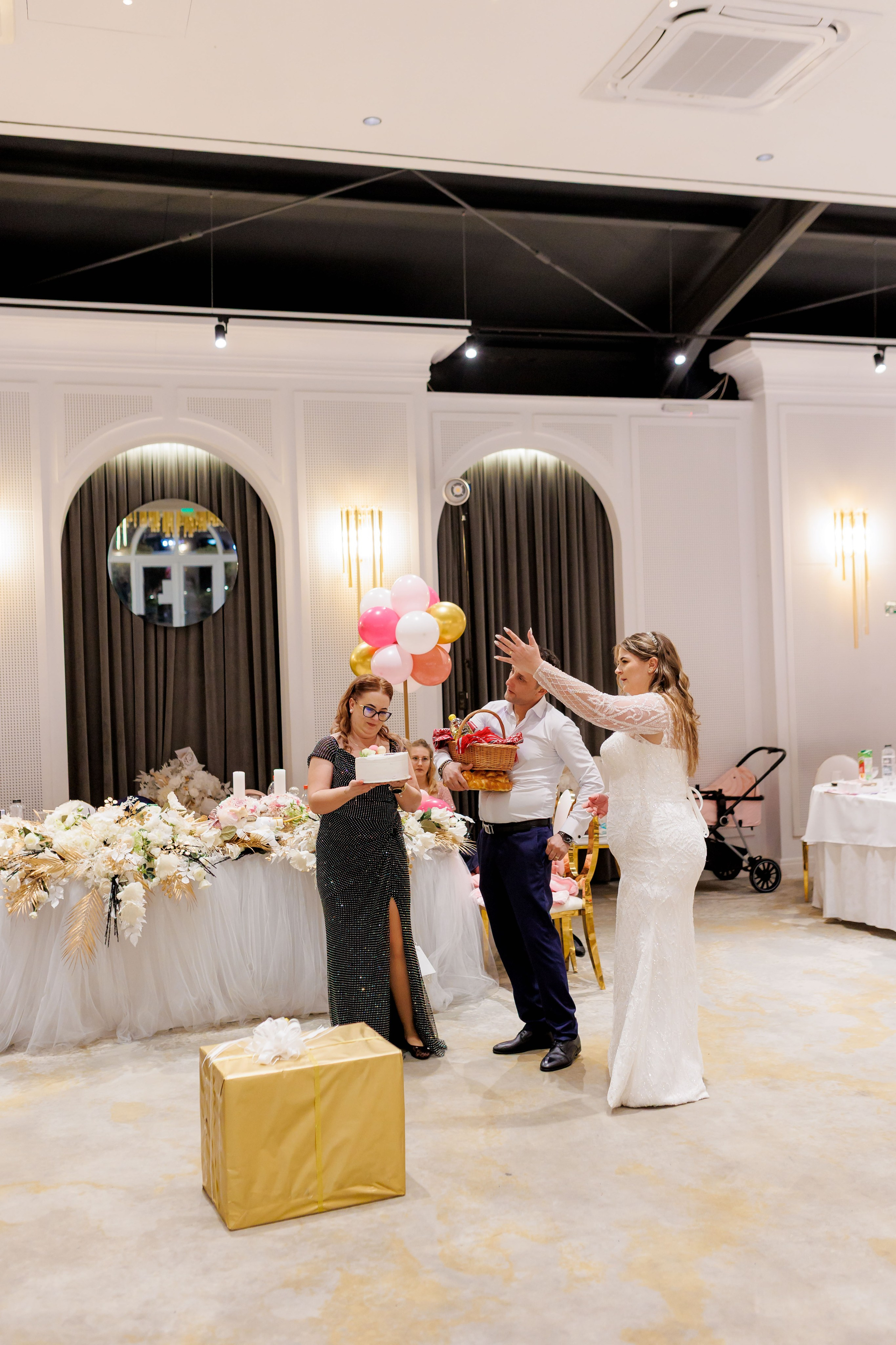 Povestea voastră, regizată de noi |Cristi Turculet Videograf Nuntă Suceava | wedding highlight. Servicii foto-video profesionale, pentru momente de neuitat