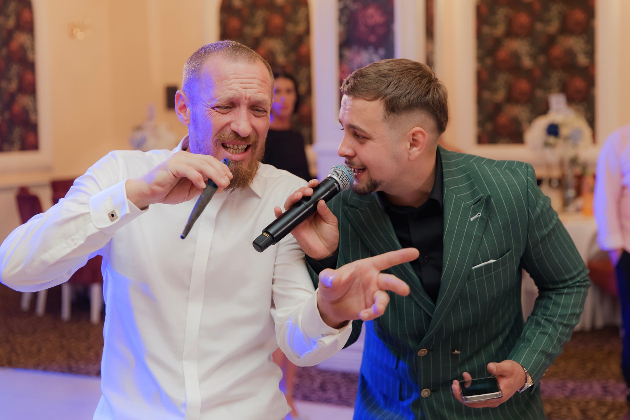 Mihai & Oana. Servicii foto-video profesionale, pentru momente de neuitat