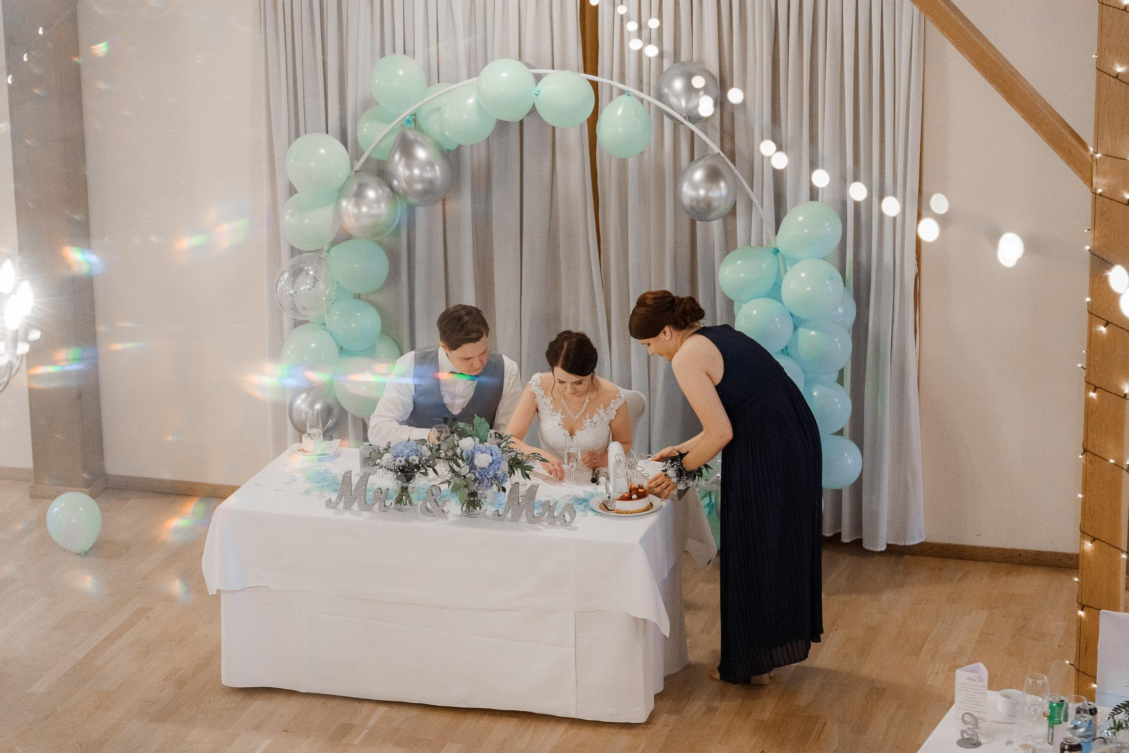 Salla&Antti, hääkuvaus Martin kirkko ja Juhlakartano Kappelinranta