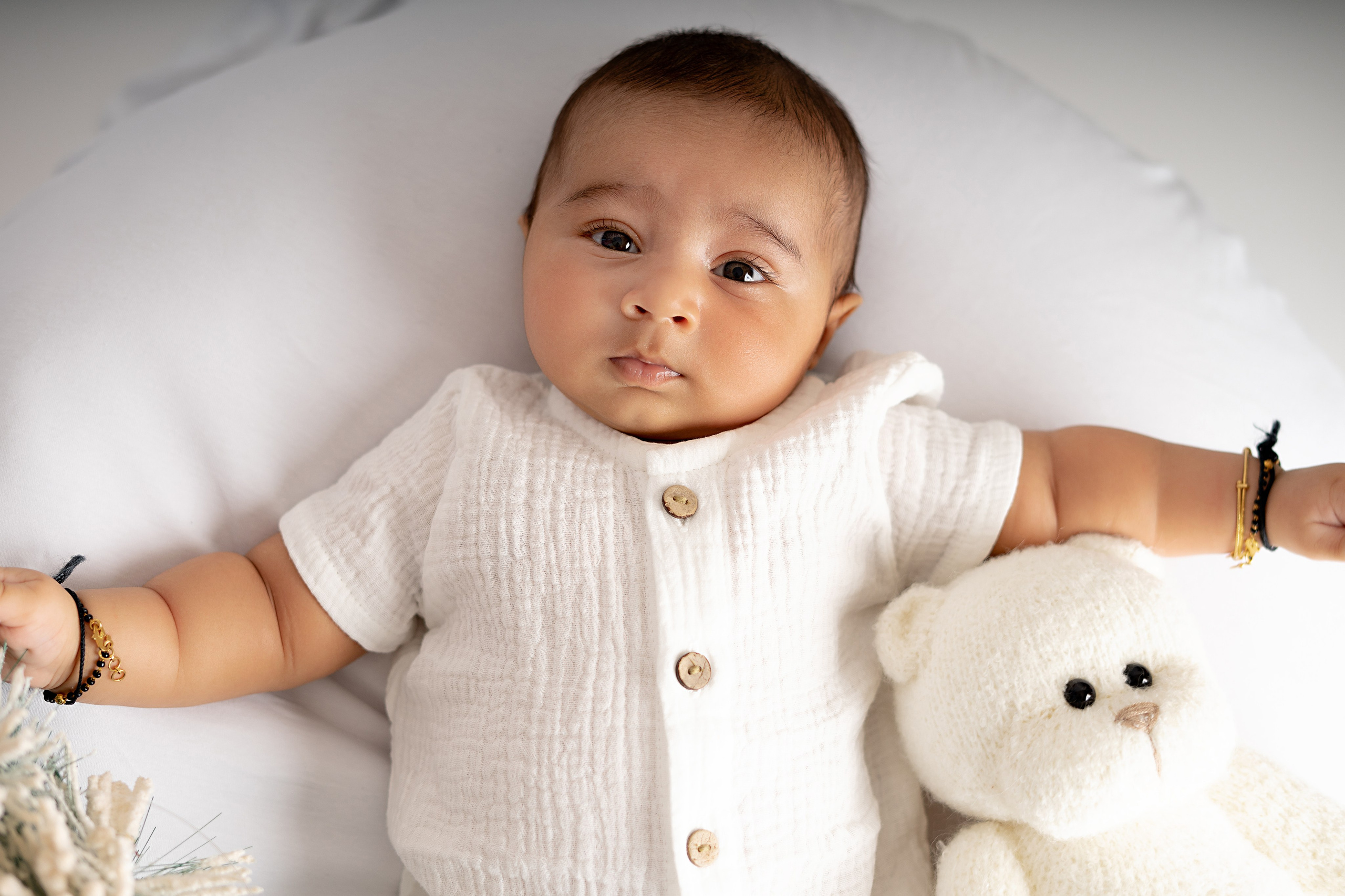 NEWBORN PORTFOLIO. Newborn Photographer and life casting in Dubai Dariya Saeed