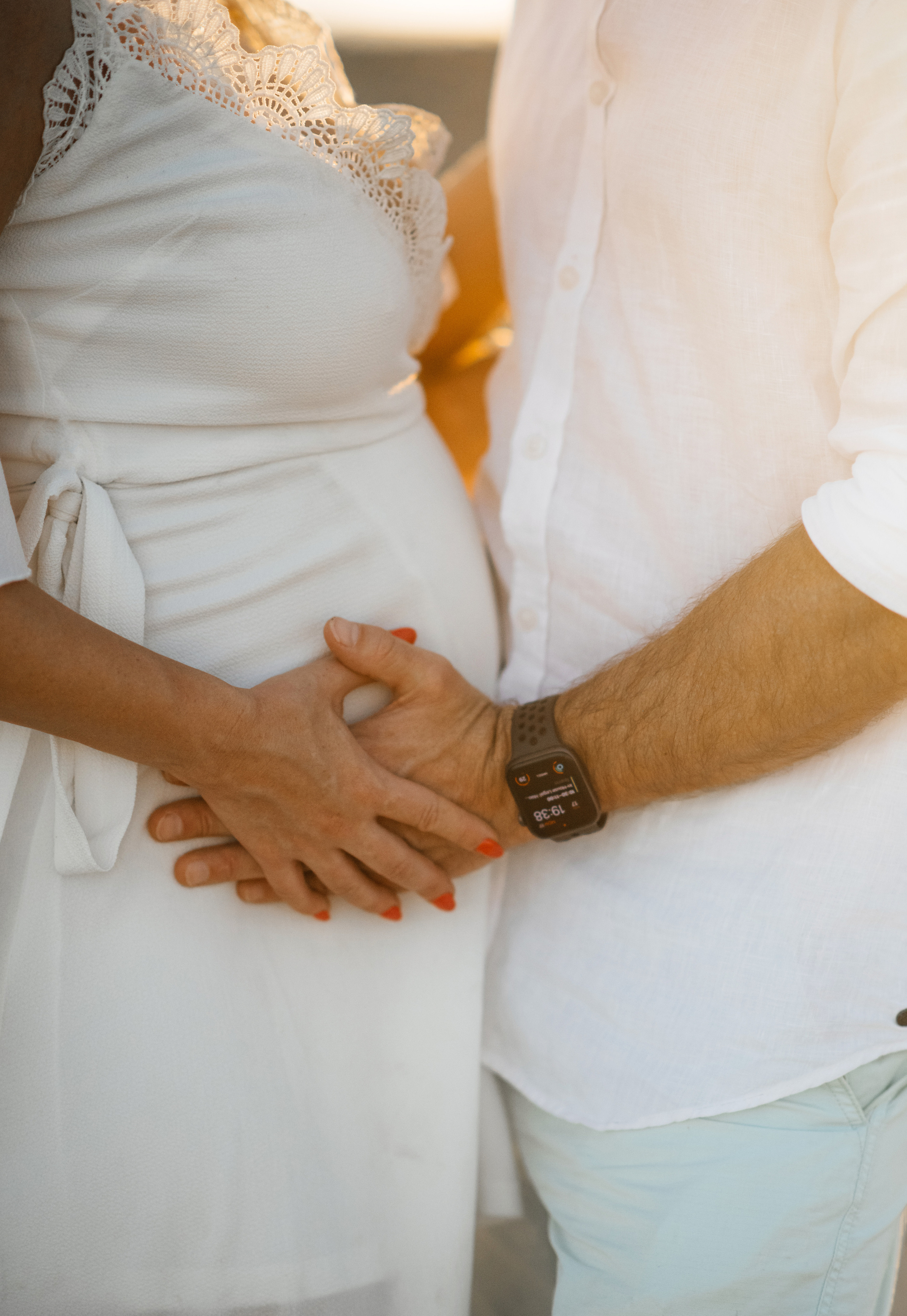 На морских скалах. Фотограф на Кипре