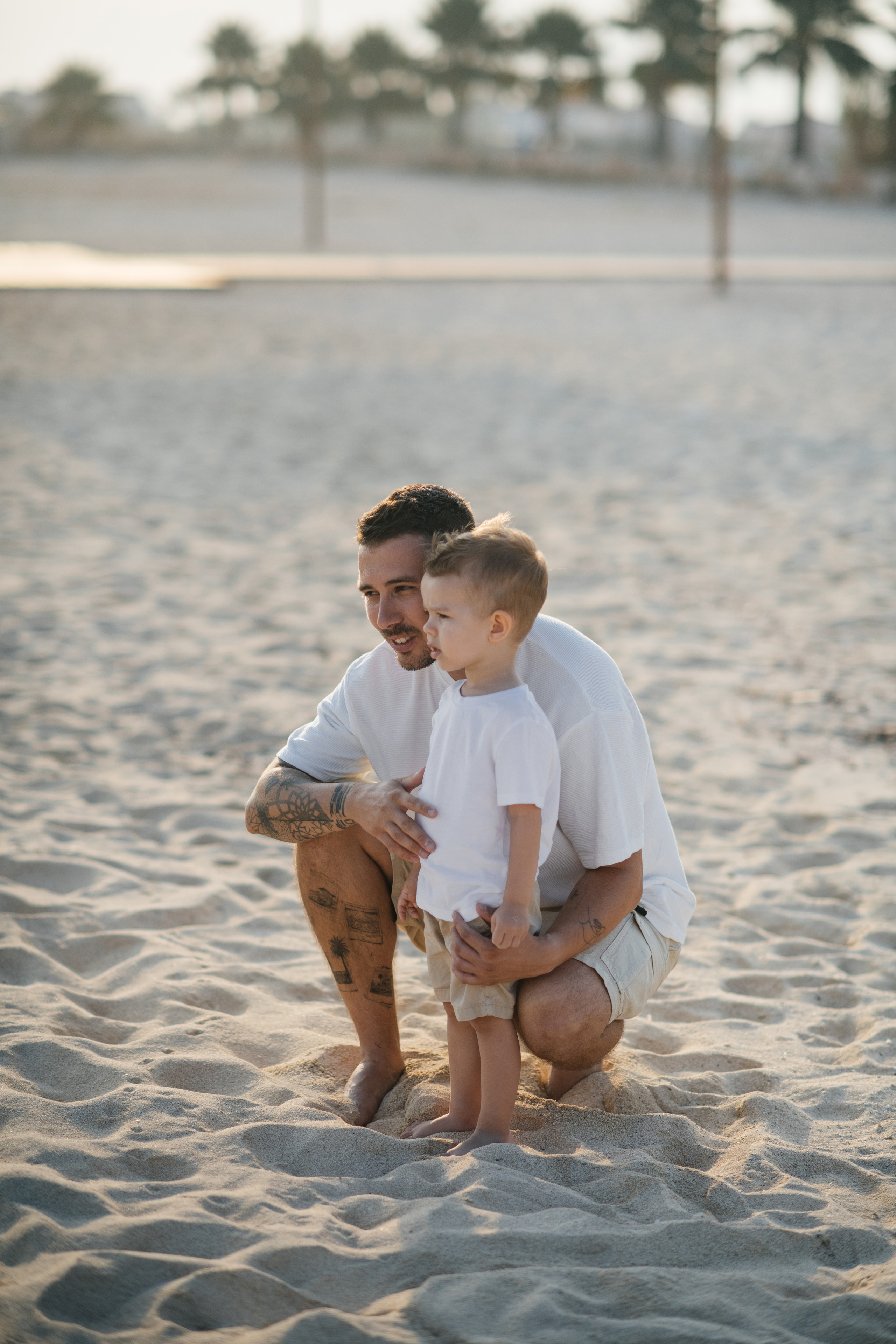 На диком пляже. Фотограф на Кипре