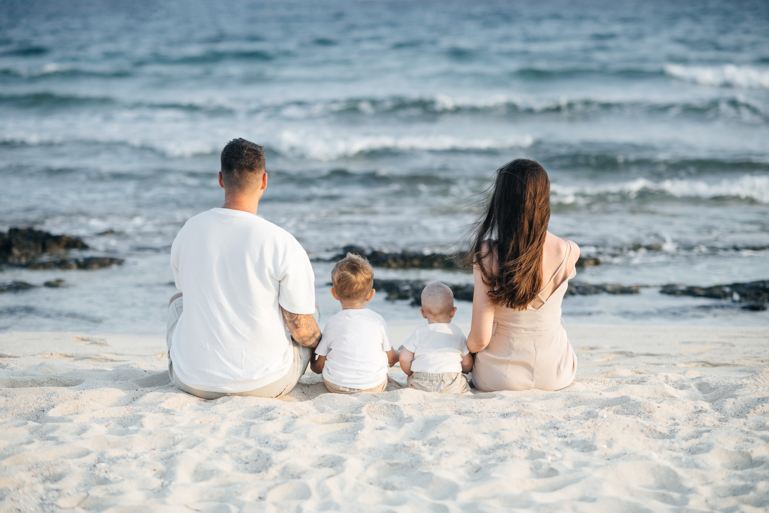 На диком пляже. Фотограф на Кипре