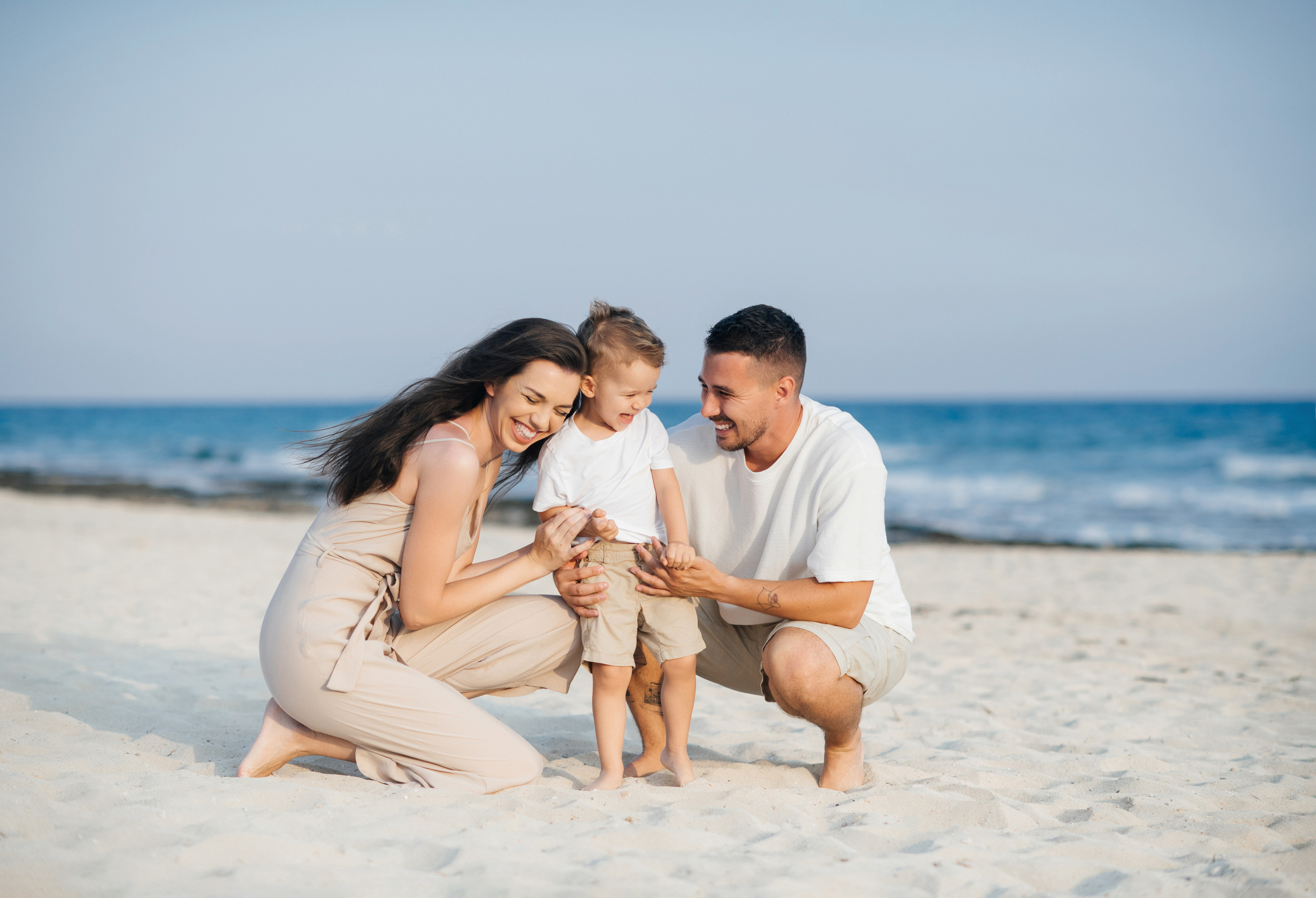 На диком пляже. Фотограф на Кипре
