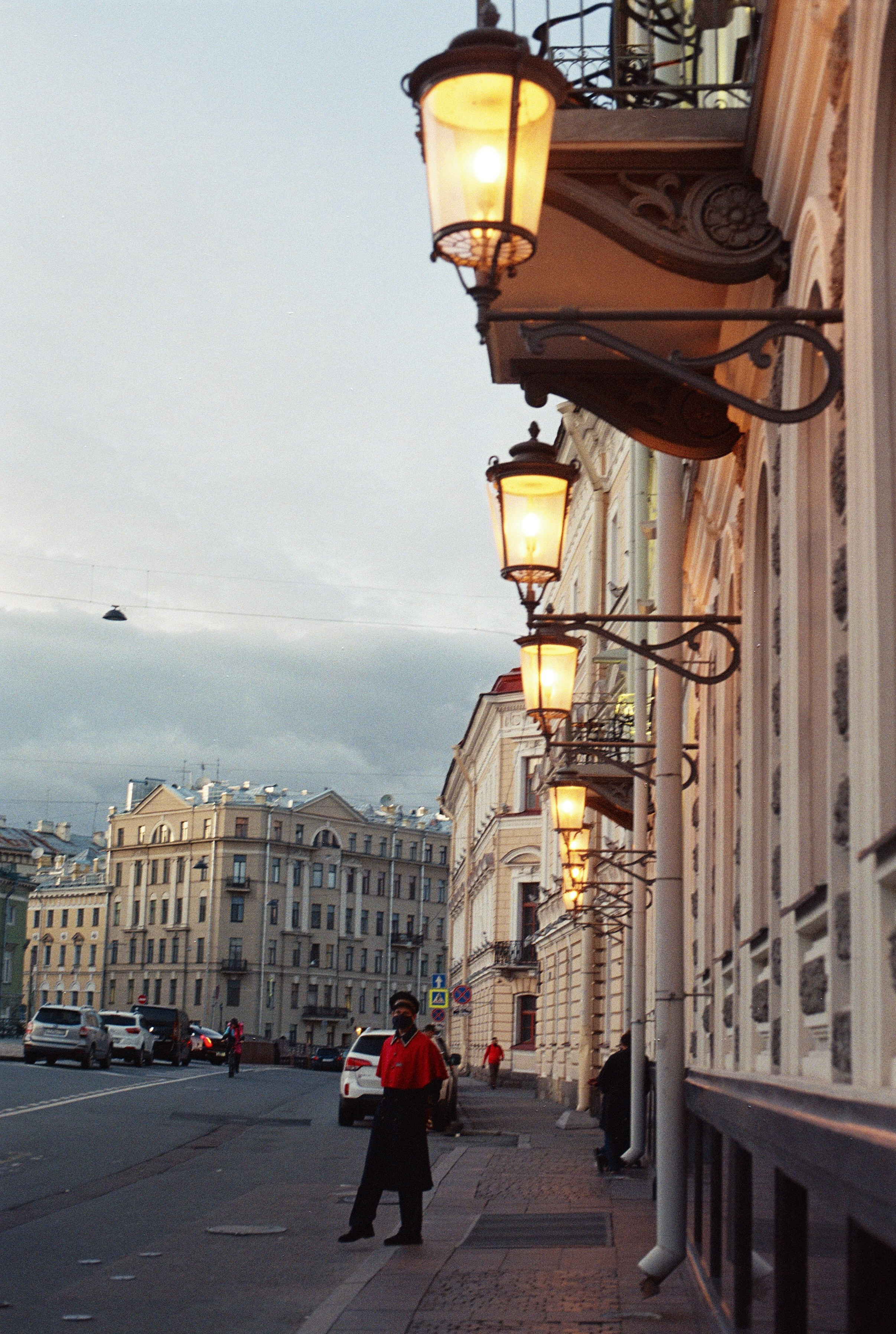 Saint-Petersburg (2020-2023)_1. Elena Zykova film photographer in London