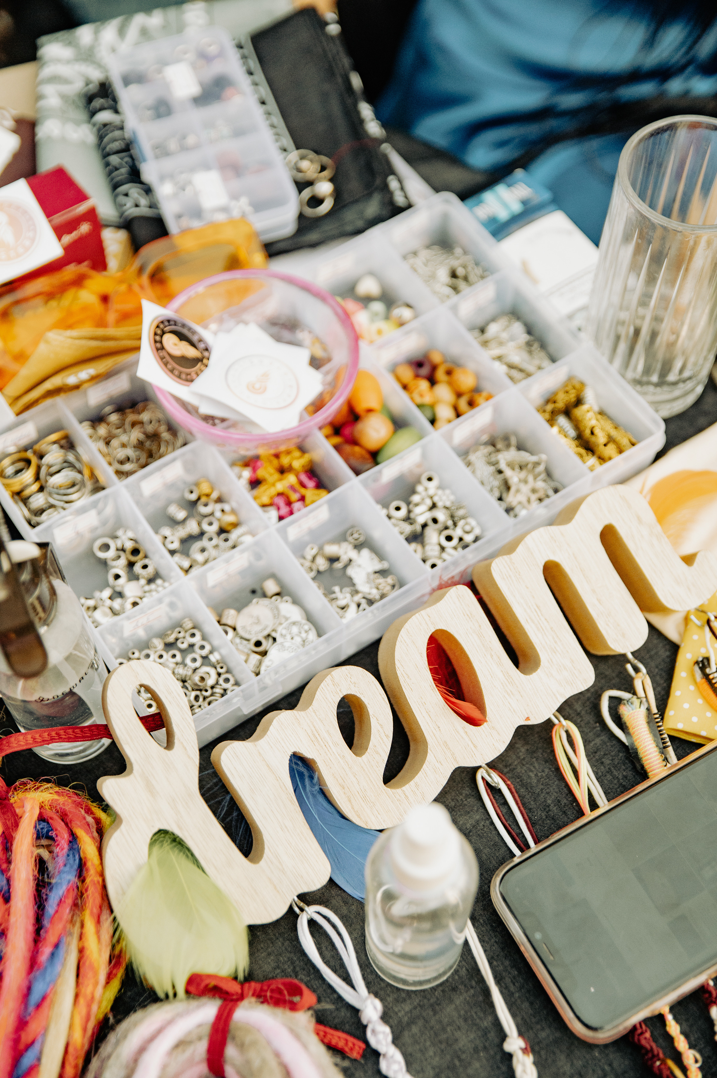 Dreamlanka market. Portrait and reportage photographer