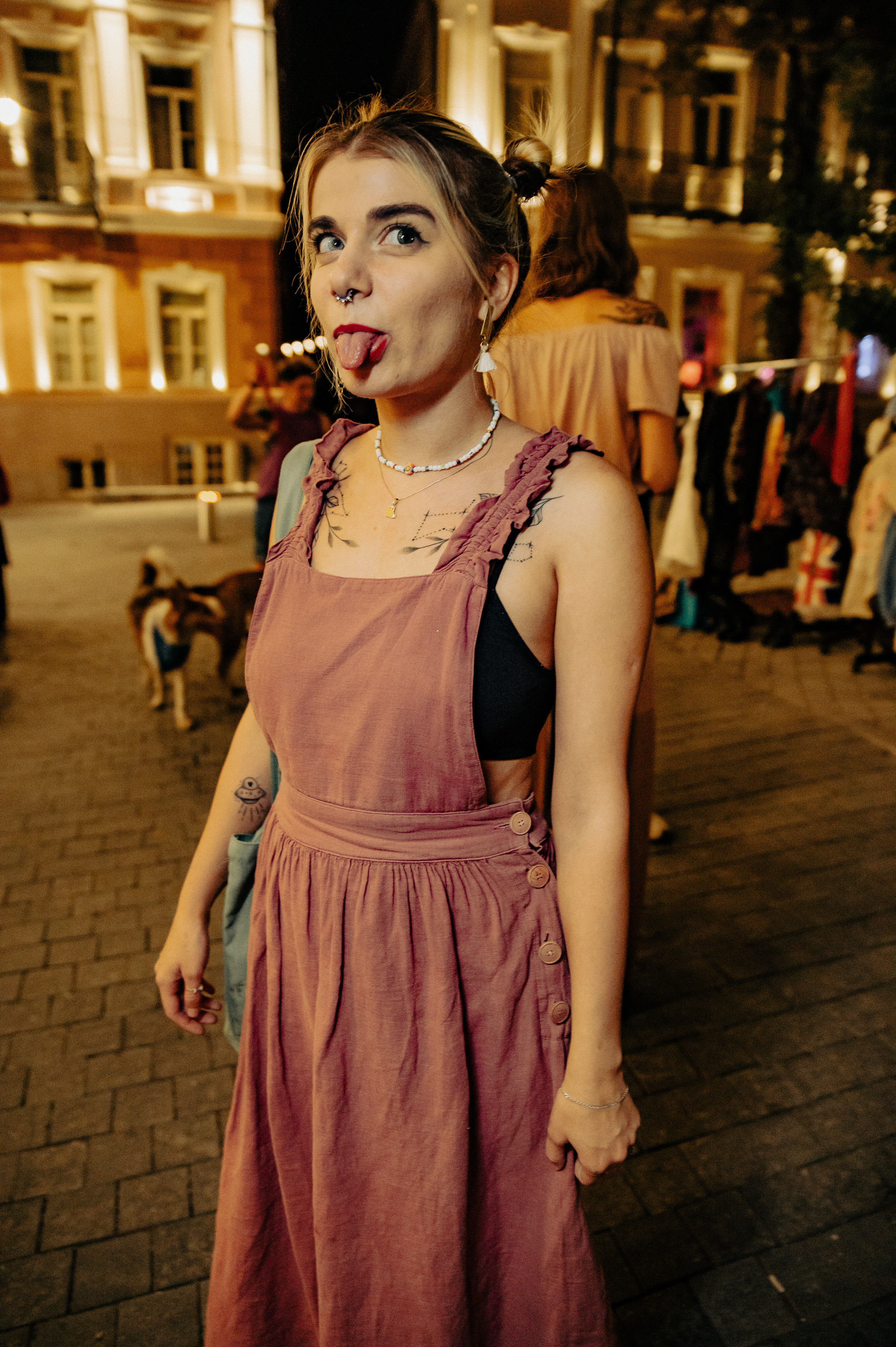 Dreamlanka market. Portrait and reportage photographer