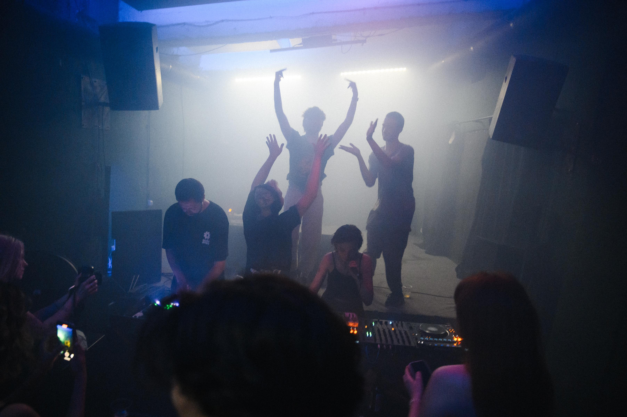 Echoverse. Portrait and reportage photographer