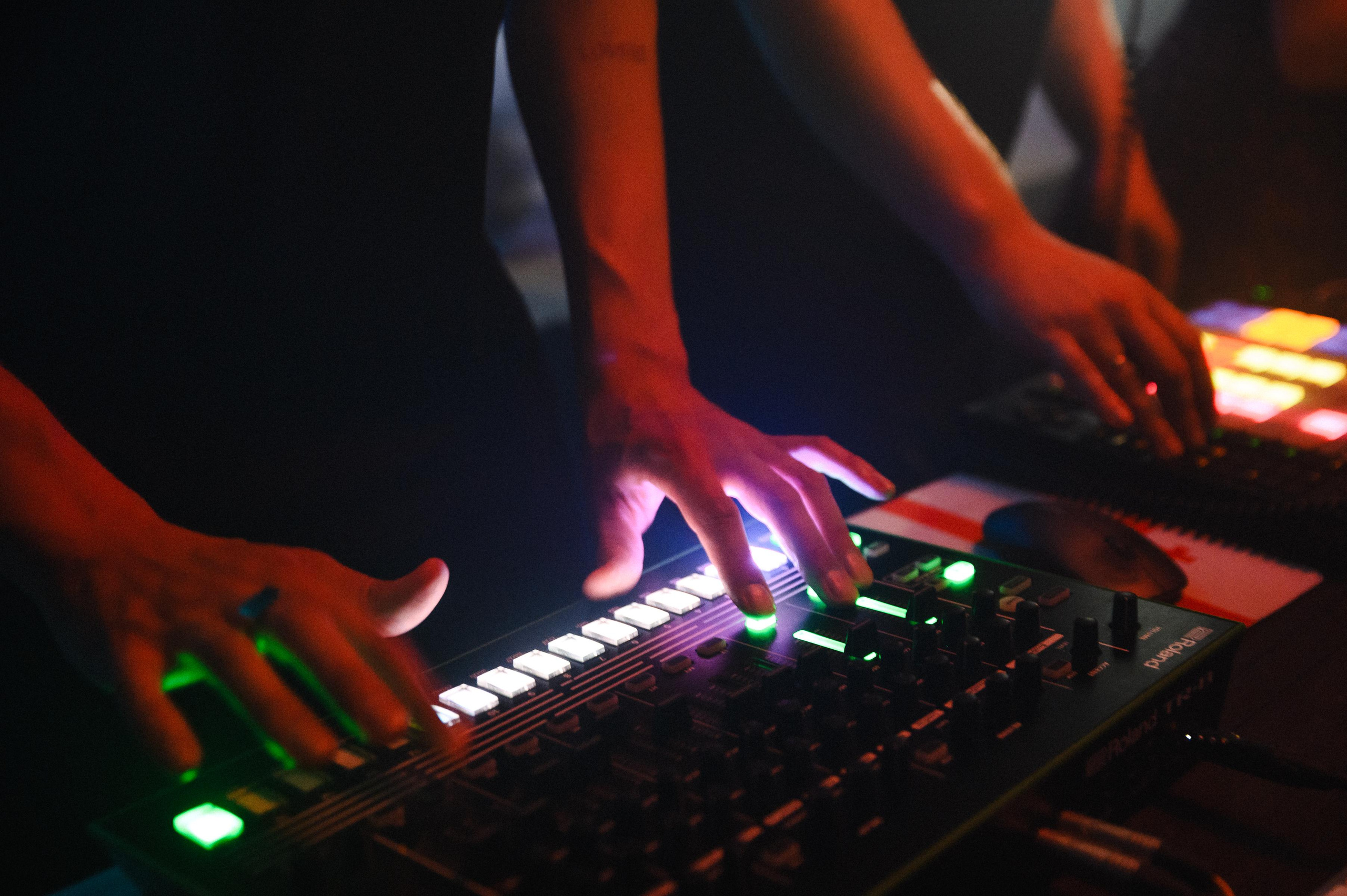 Echoverse. Portrait and reportage photographer